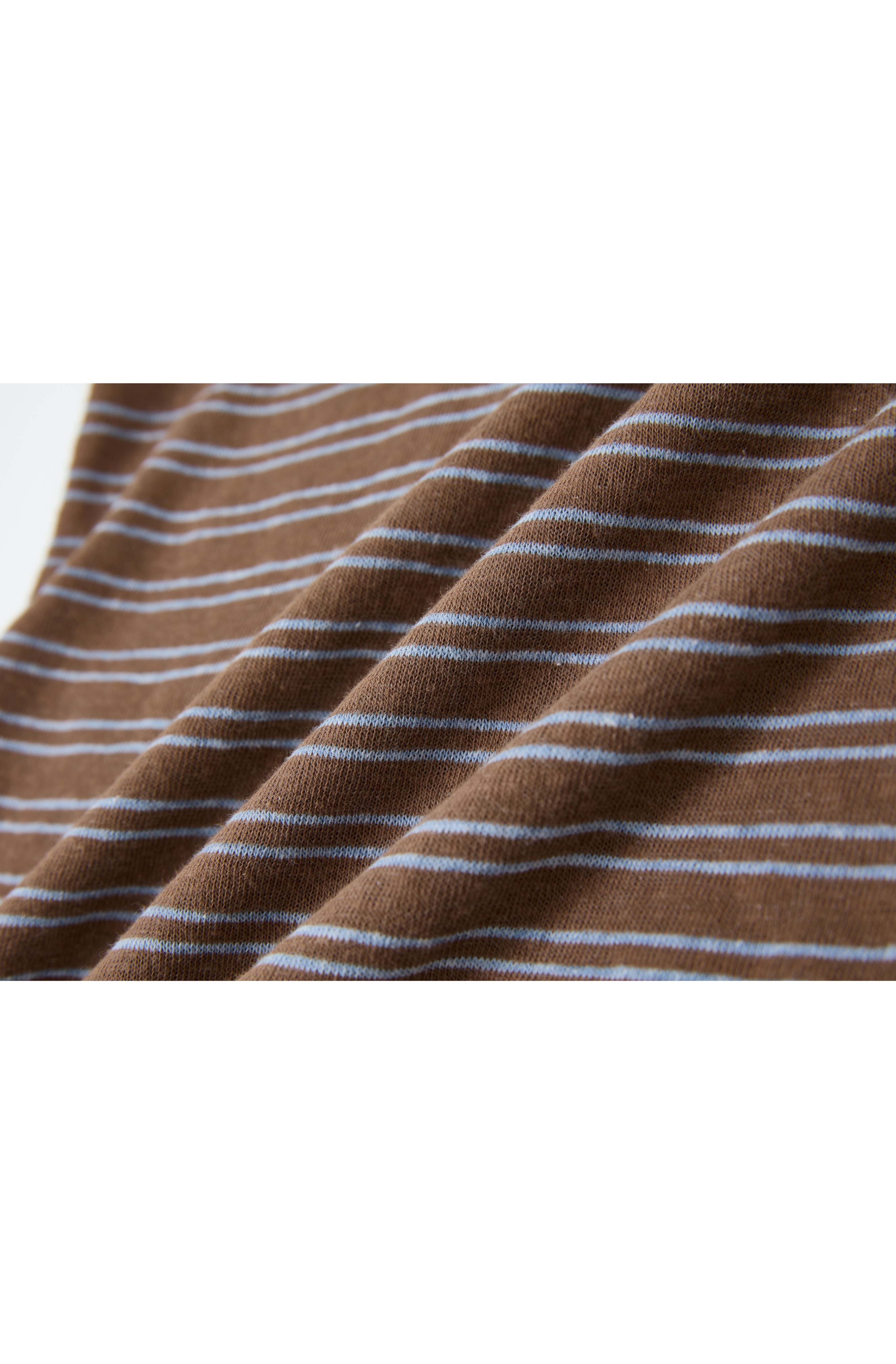 LINEAR BUTTON STRIPE TEE