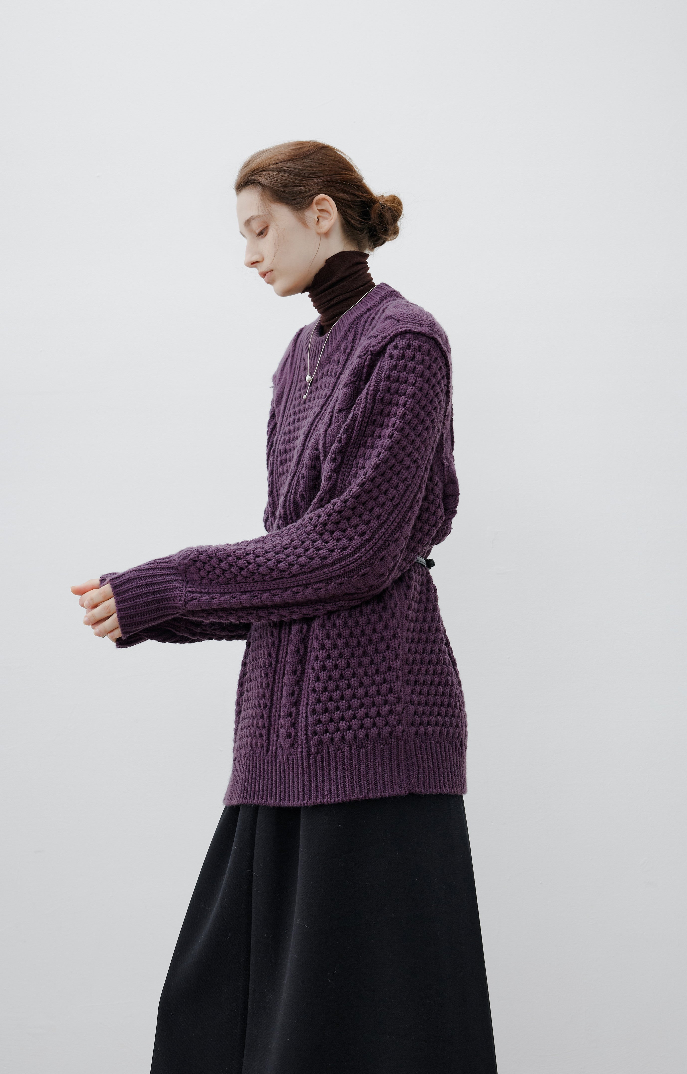 CONTRAST CABLE MIX WOOL KNIT