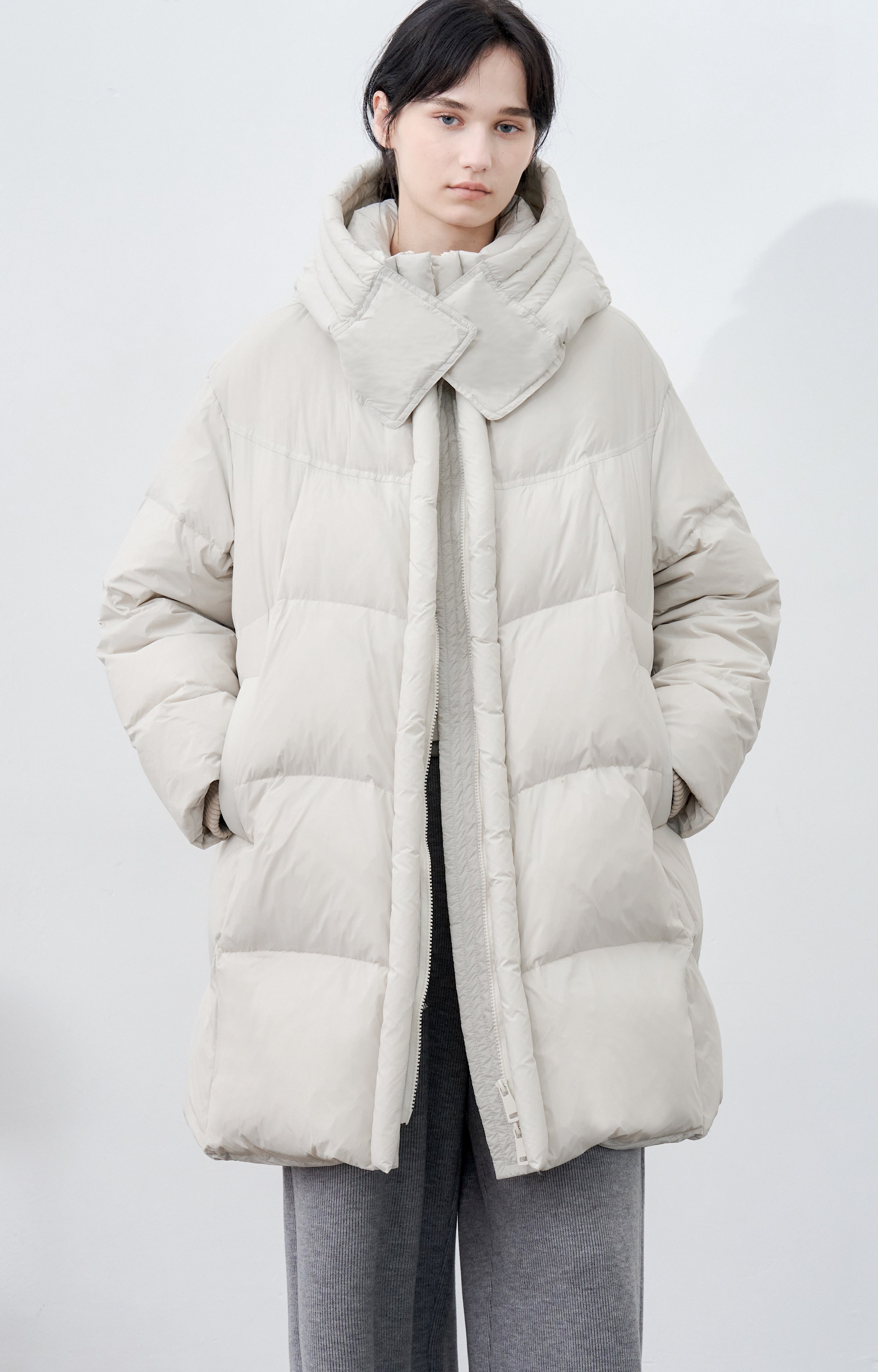 HOODED VOLUME MIDI DOWN / フードボリュームミドルダウン