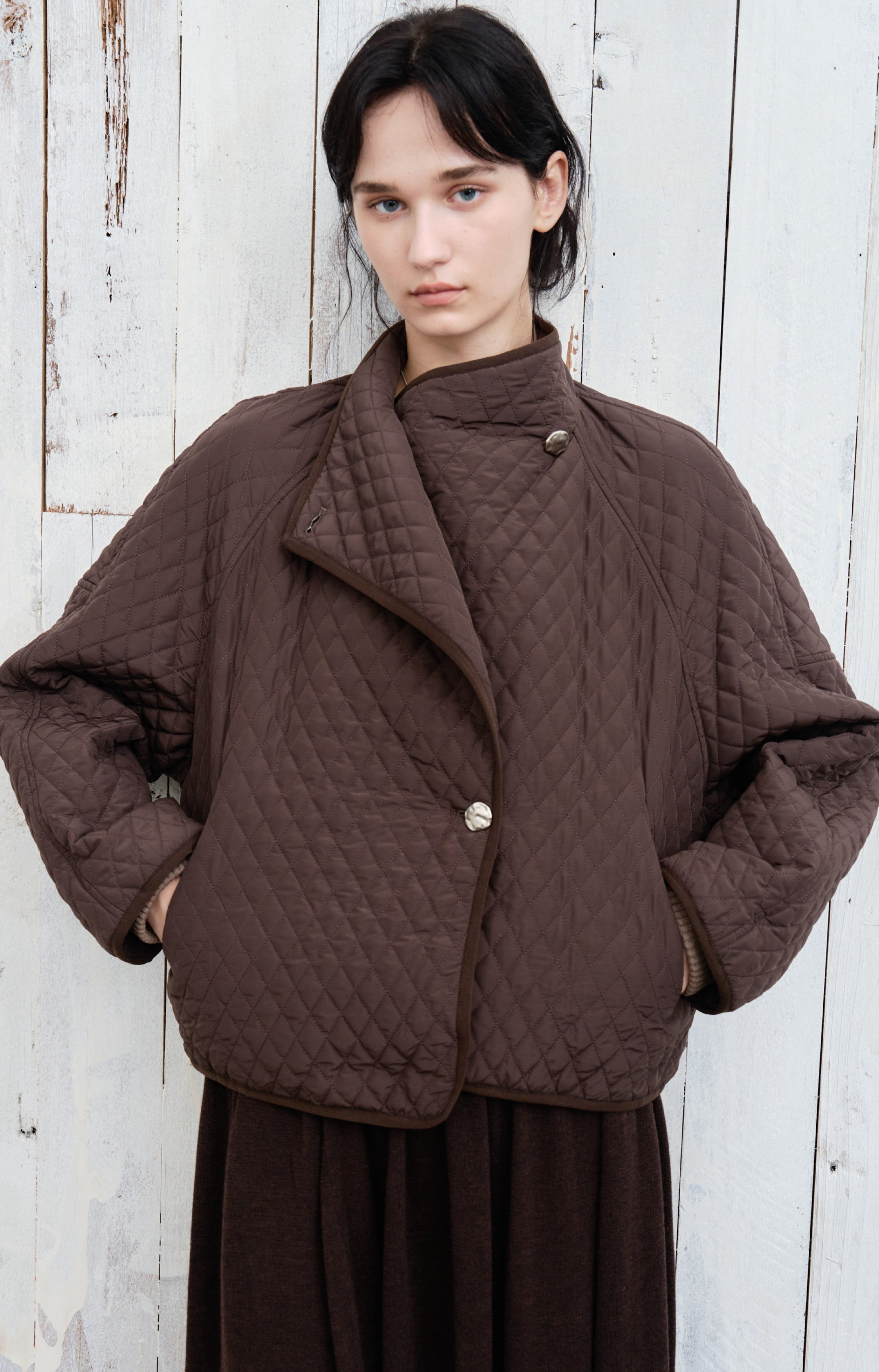 EDGE LAPEL QUILTED JACKET