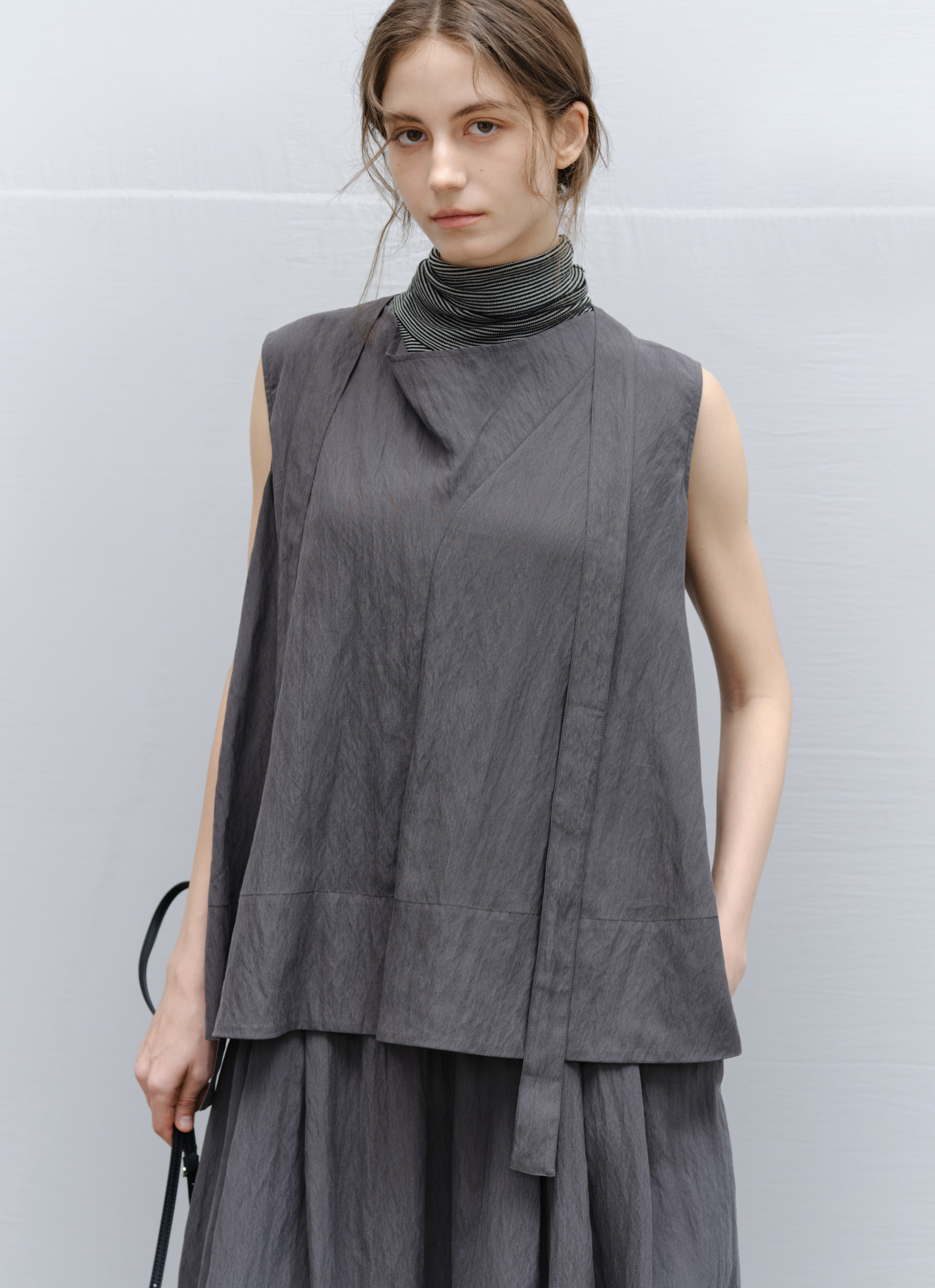 DRY CRINKLE SMOOTH BLOUSE / ドライクリンクルスムースブラウス