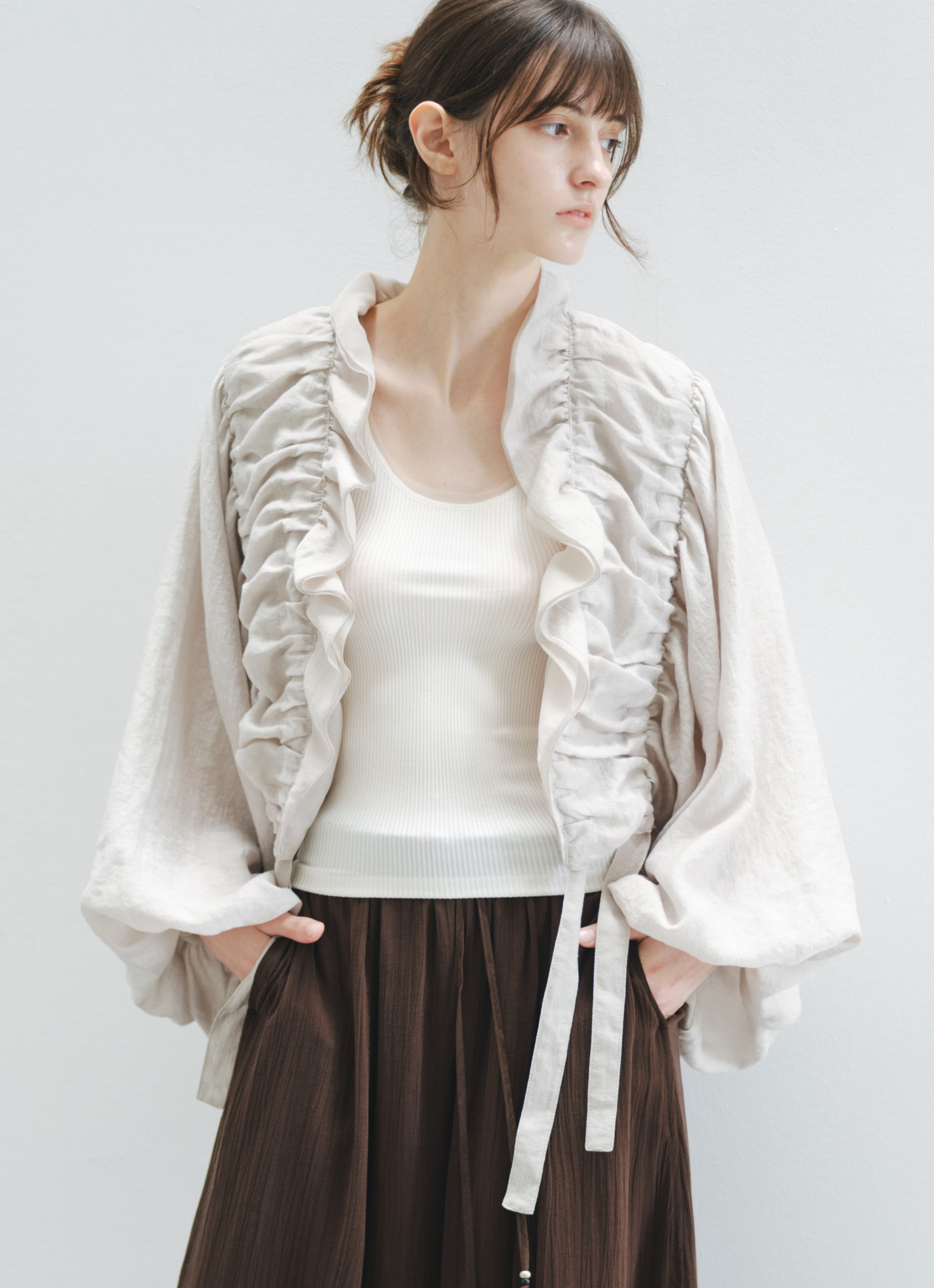 FRILL GATHER DRAPE BLOUSON / フリルギャザードレープブルゾン