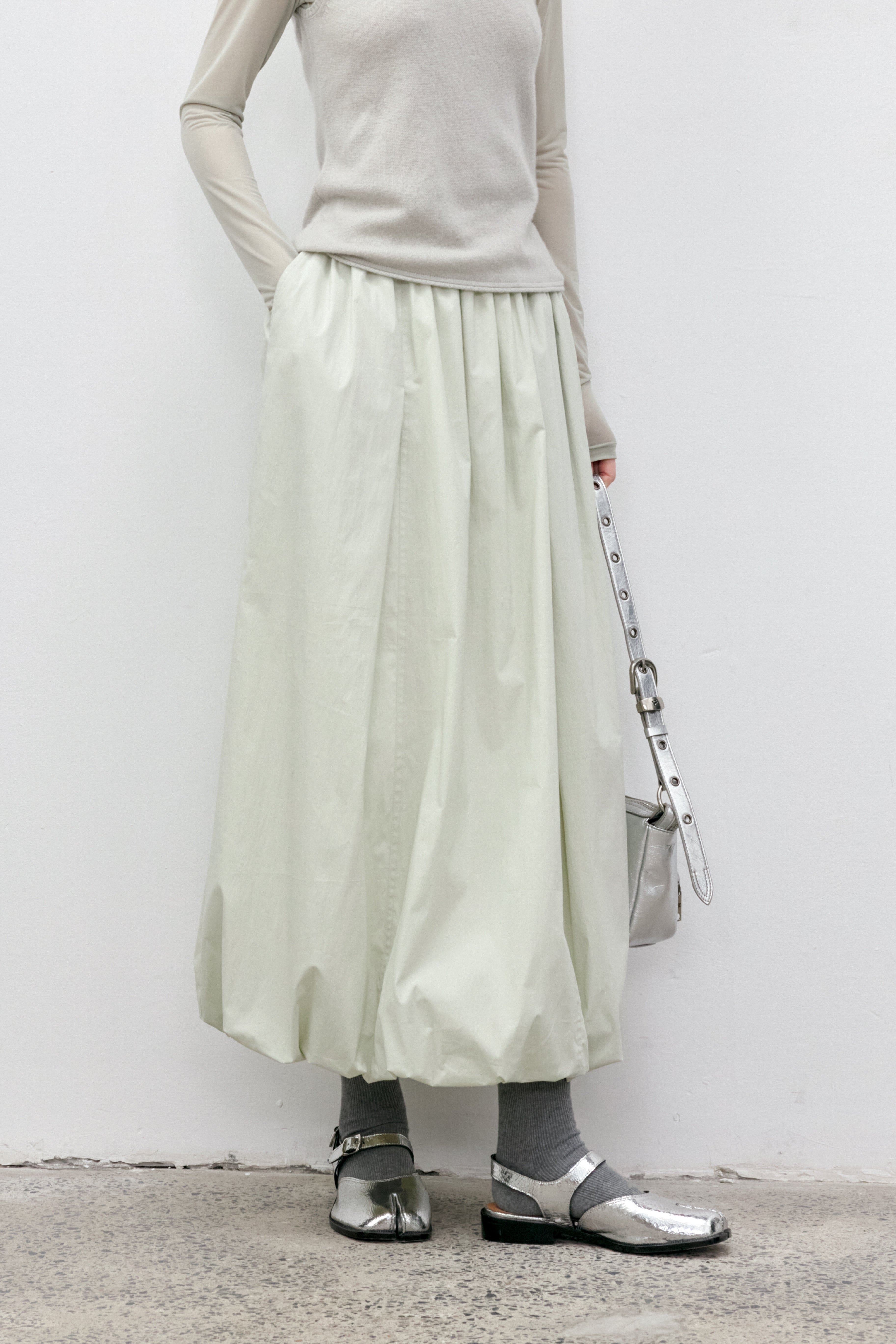 HEM BALLOON PLEAT SKIRT