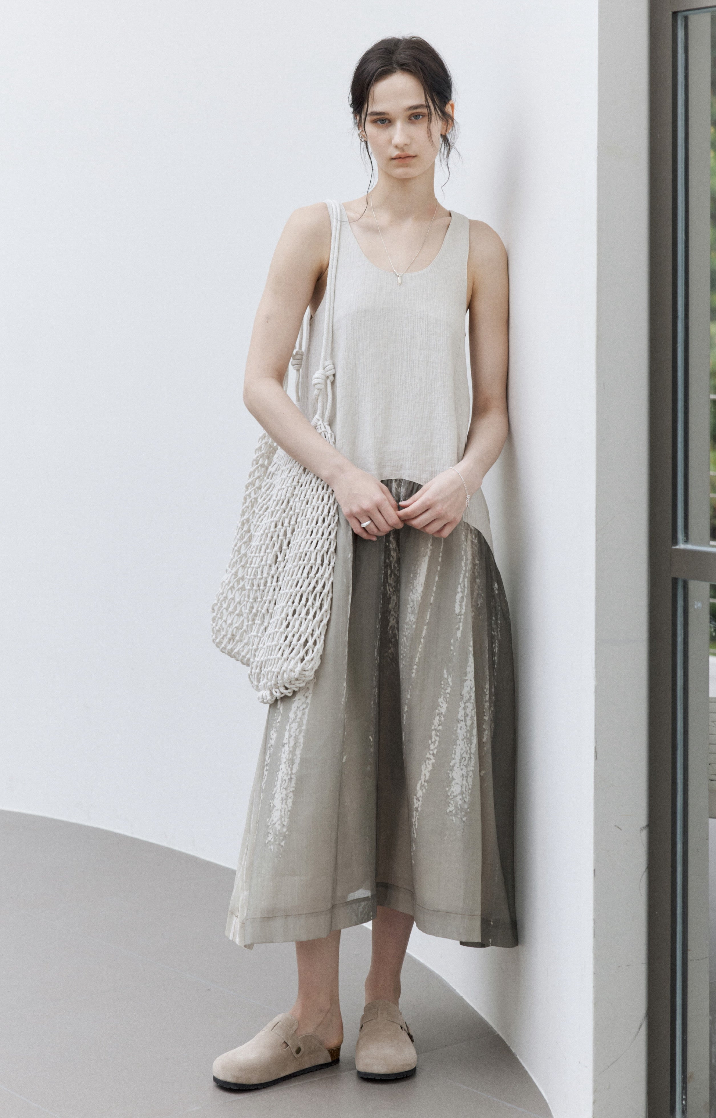 LIGHT SHADOW DOCKING DRESS