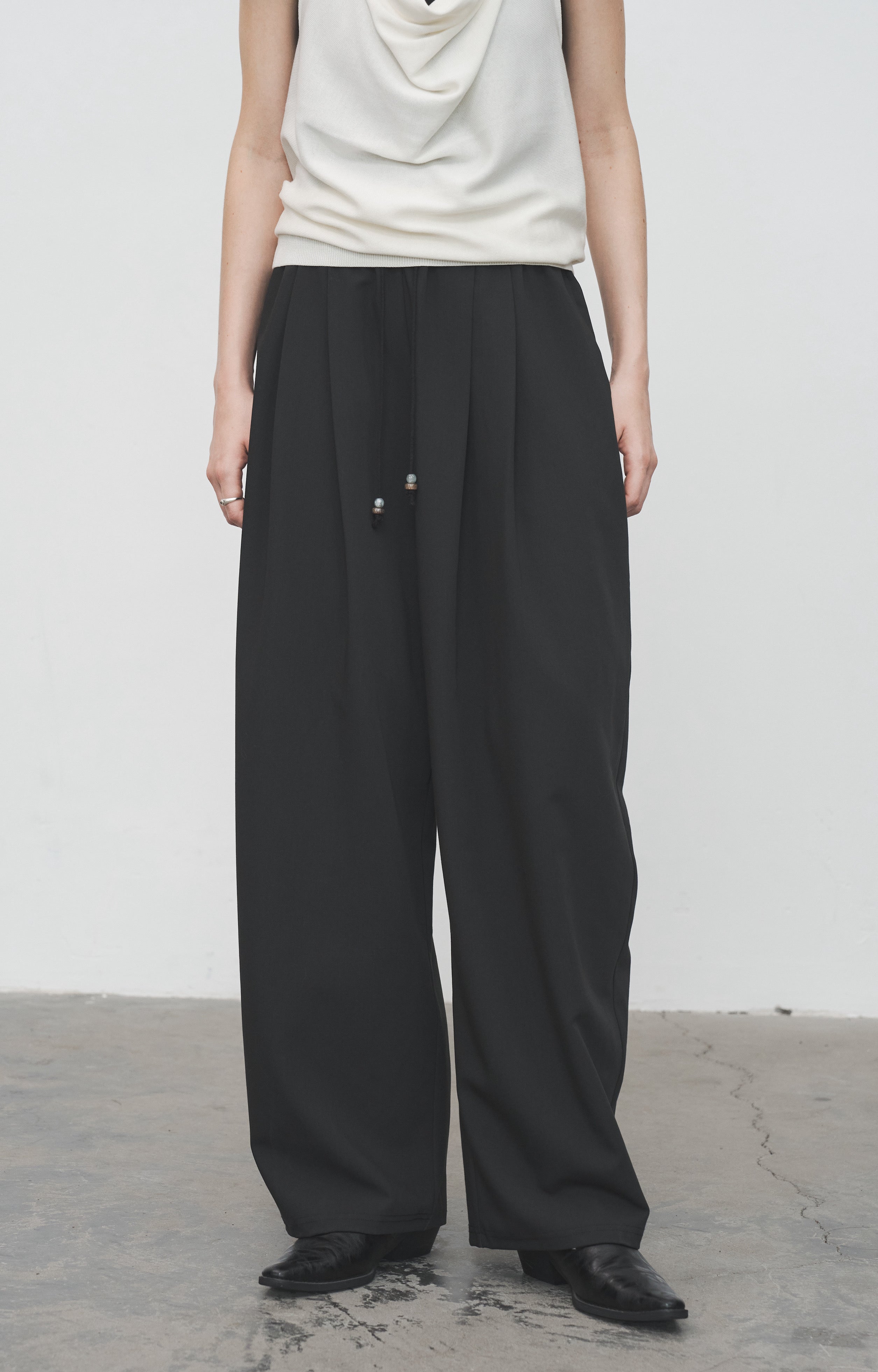 LOOSE DRAPE WIDE SLACKS