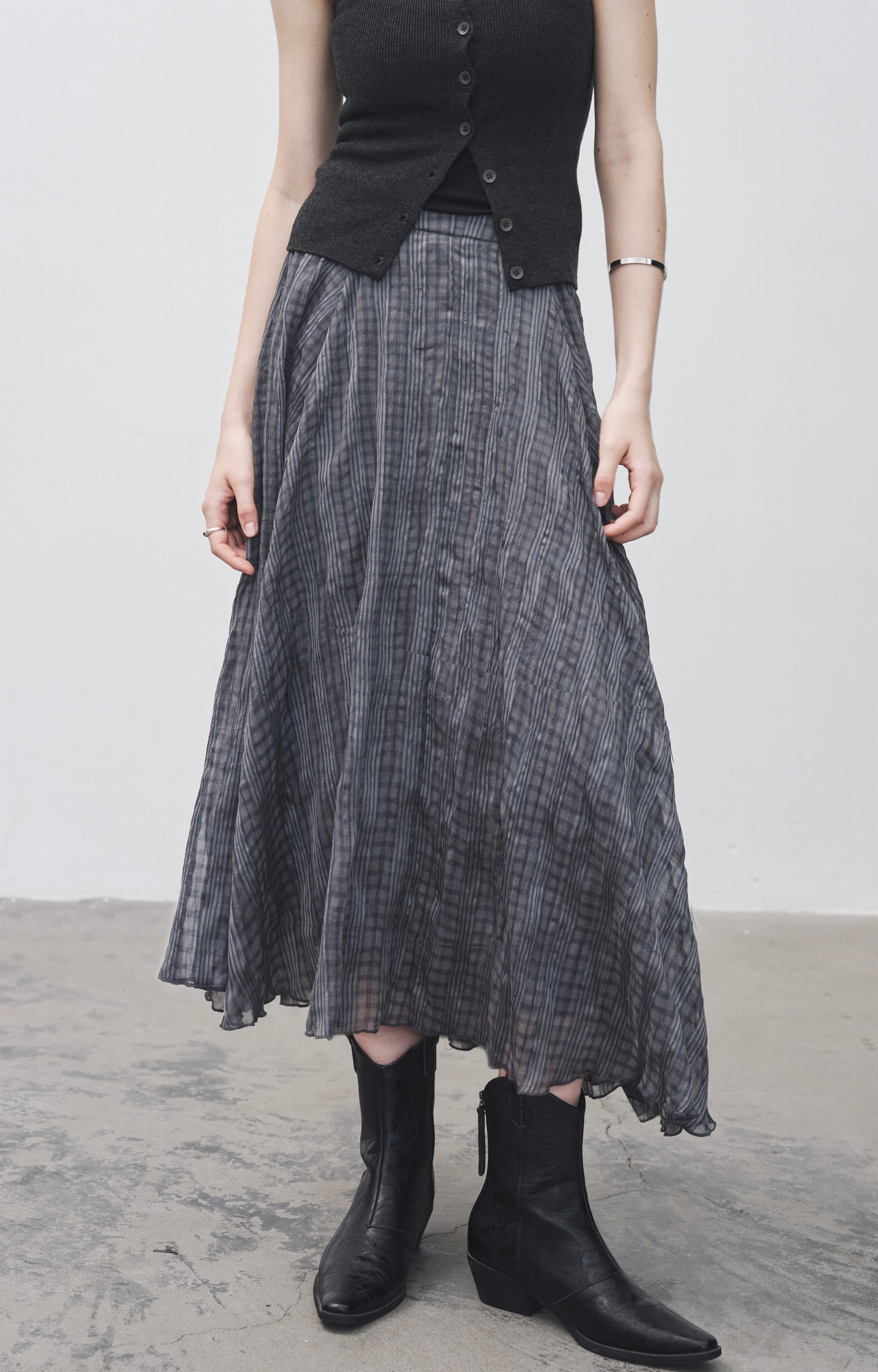 WRINKLED PLAID ASYM SKIRT