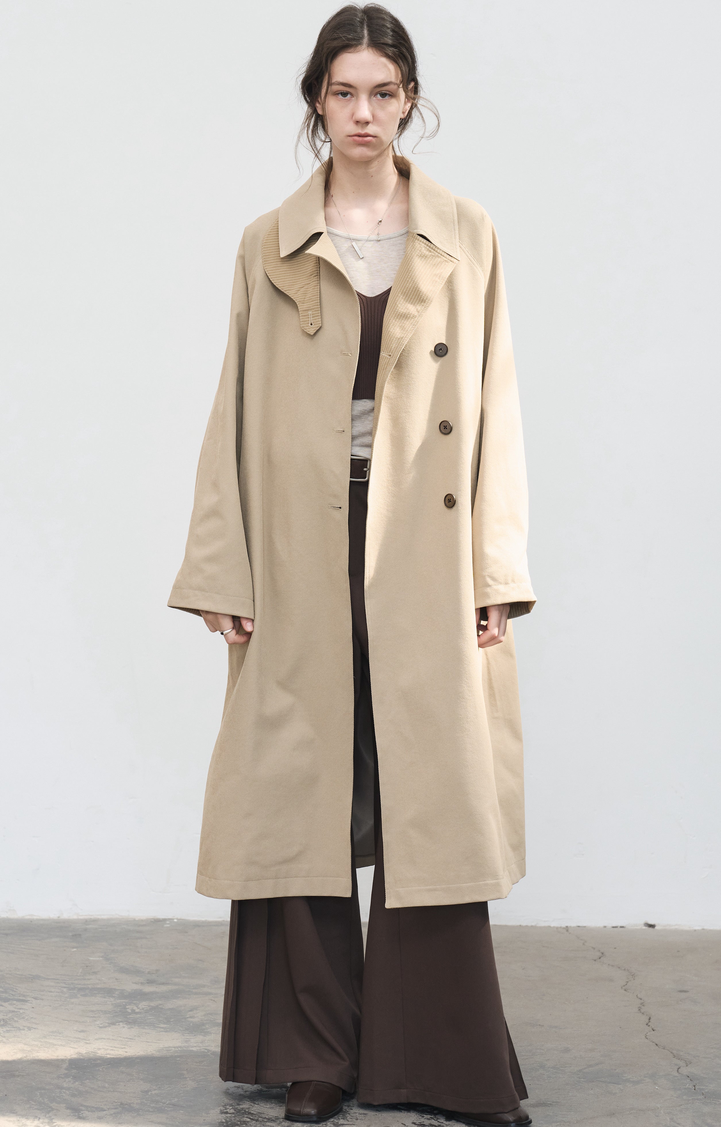 ACCENT STRIPE NECK TRENCH