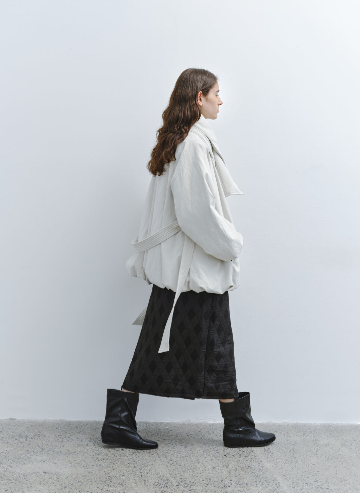 DIAMOND QUILTING SLIT SKIRT