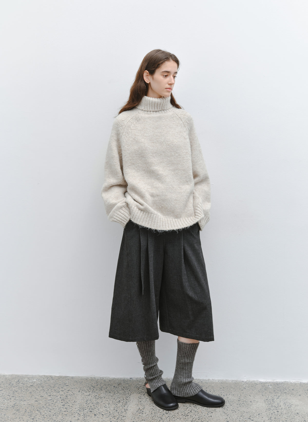 CHUNKY KNIT TURTLE SWEATER