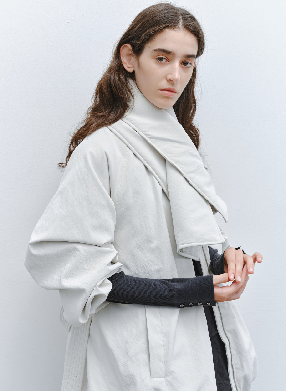 MATTE LEATHER SCARF DOWN