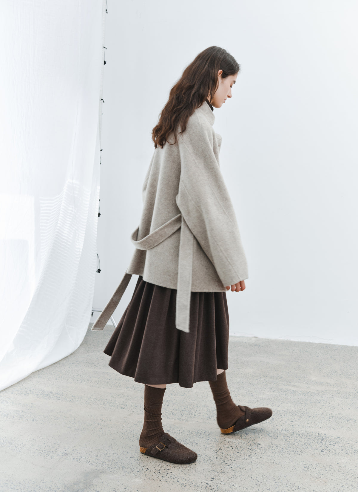 PLEATS LINE KNIT DRESS