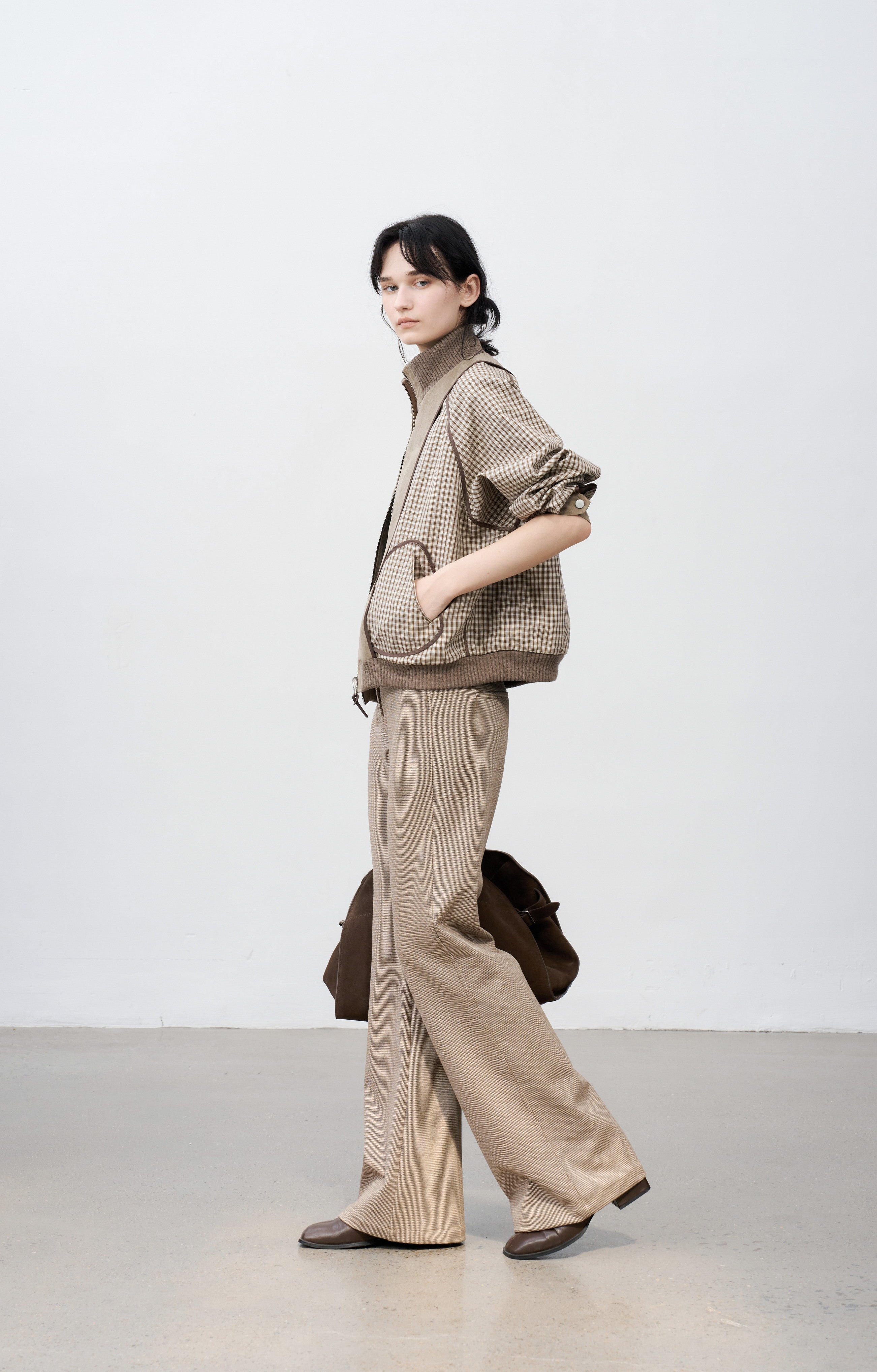 HOUNDSTOOTH FLARE PANTS / Houndstooth pattern flare pants