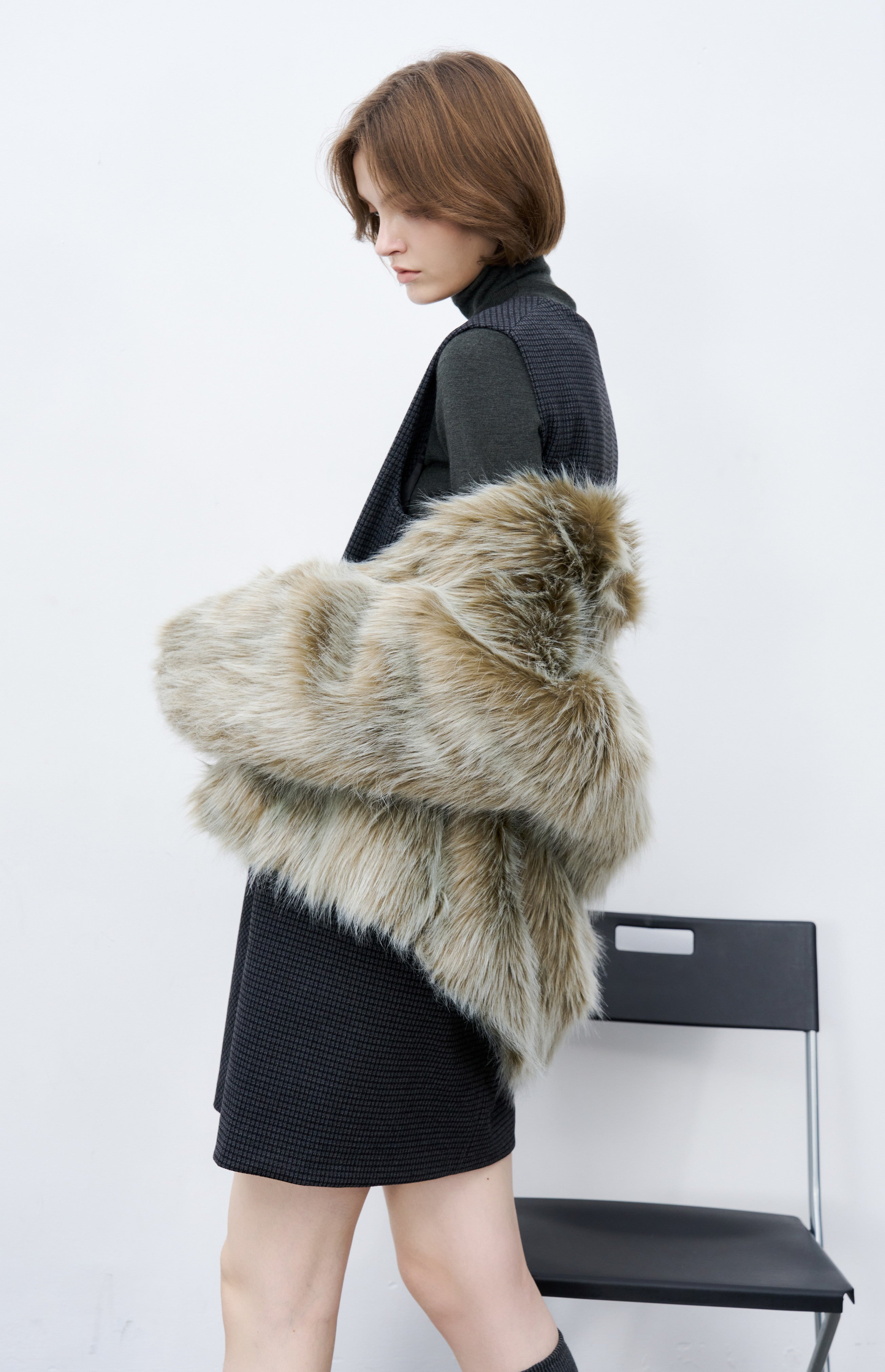 FADED TONE FUR JACKET / 페이드 톤 퍼 재킷