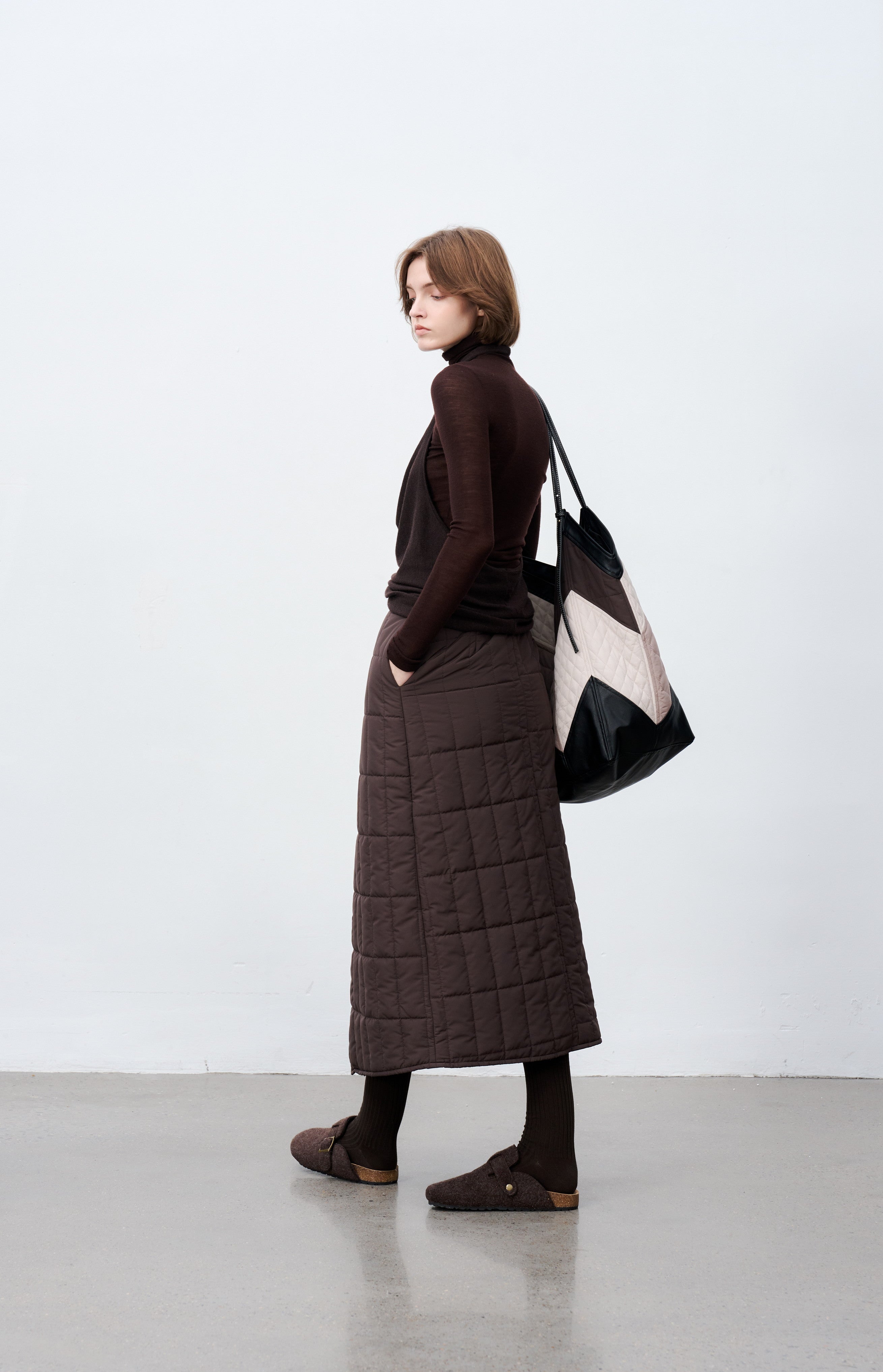 PATCHWORK COLOR QUILTED BAG