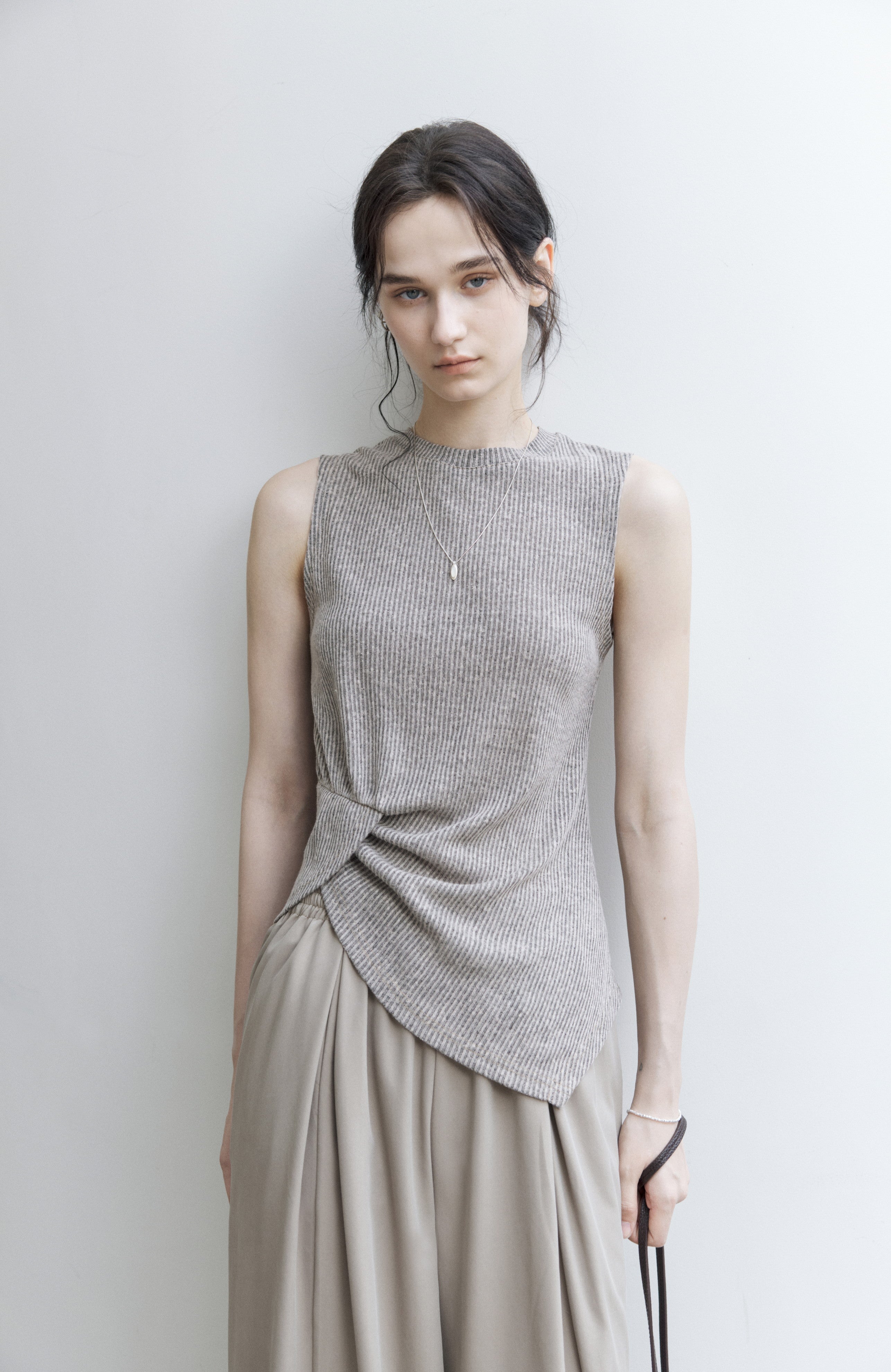 WAIST EDGE RIB TOP / ウエストエッジリブトップ