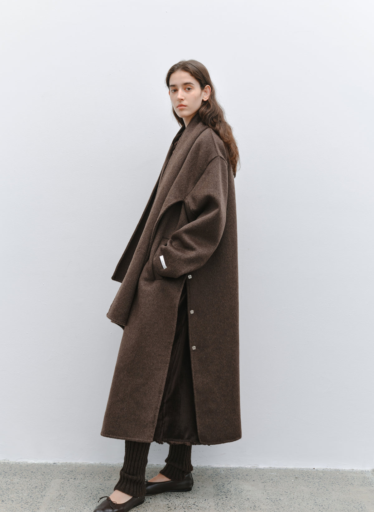 MULTI PATCH SCARF COAT