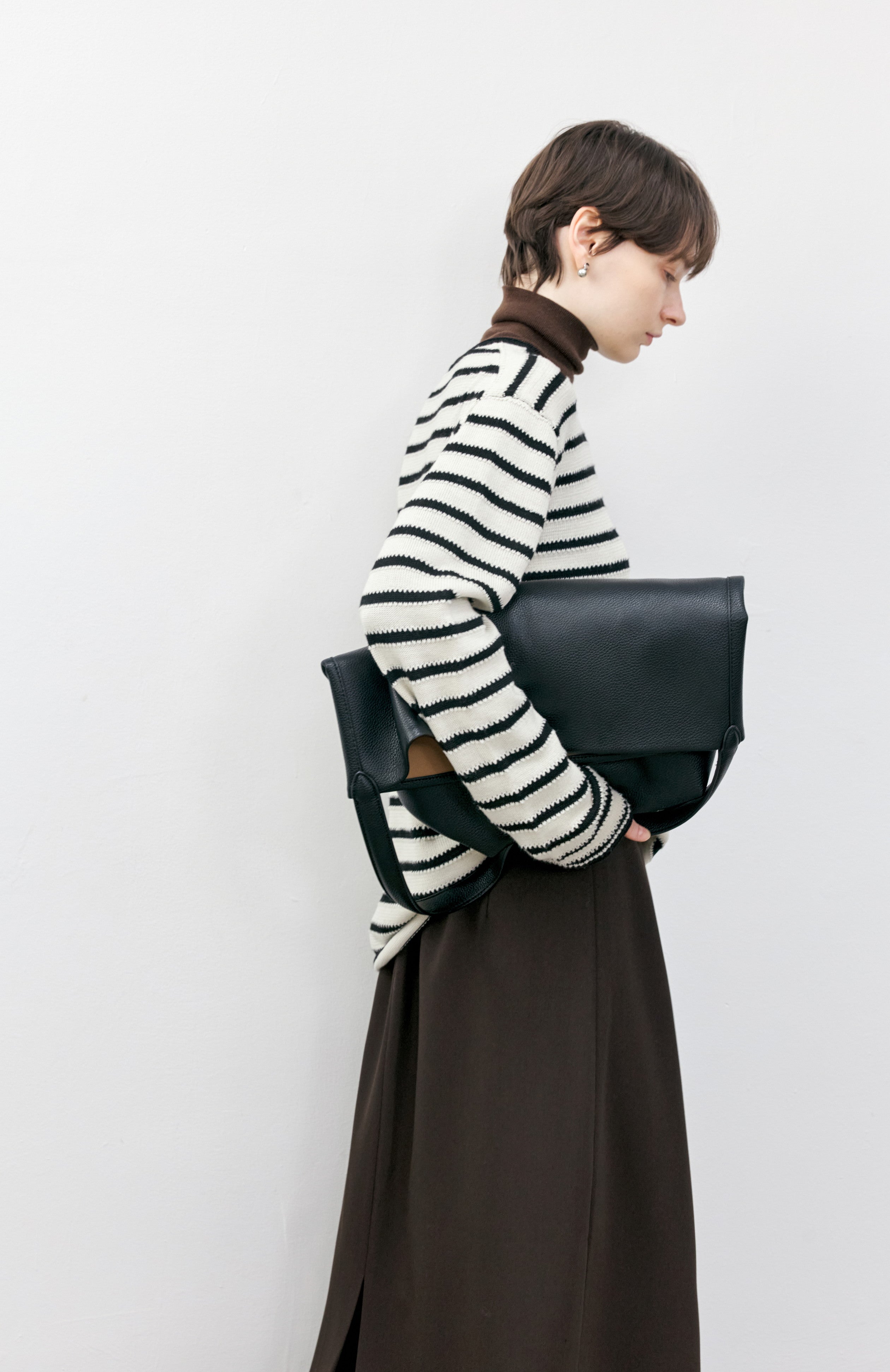 FULL STRIPE LOOSE SWEATER