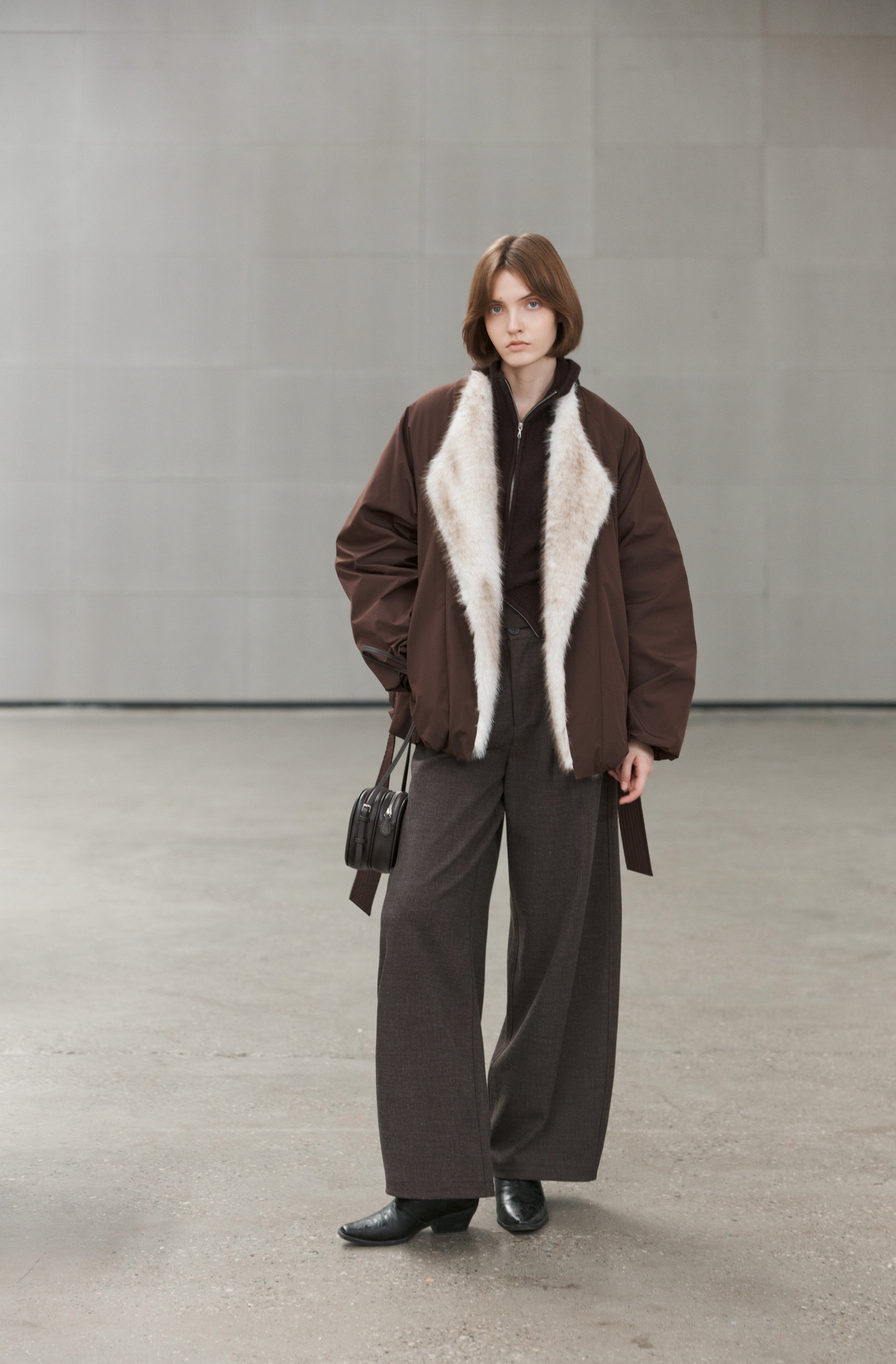 FUR LAPEL DRAPE DOWN