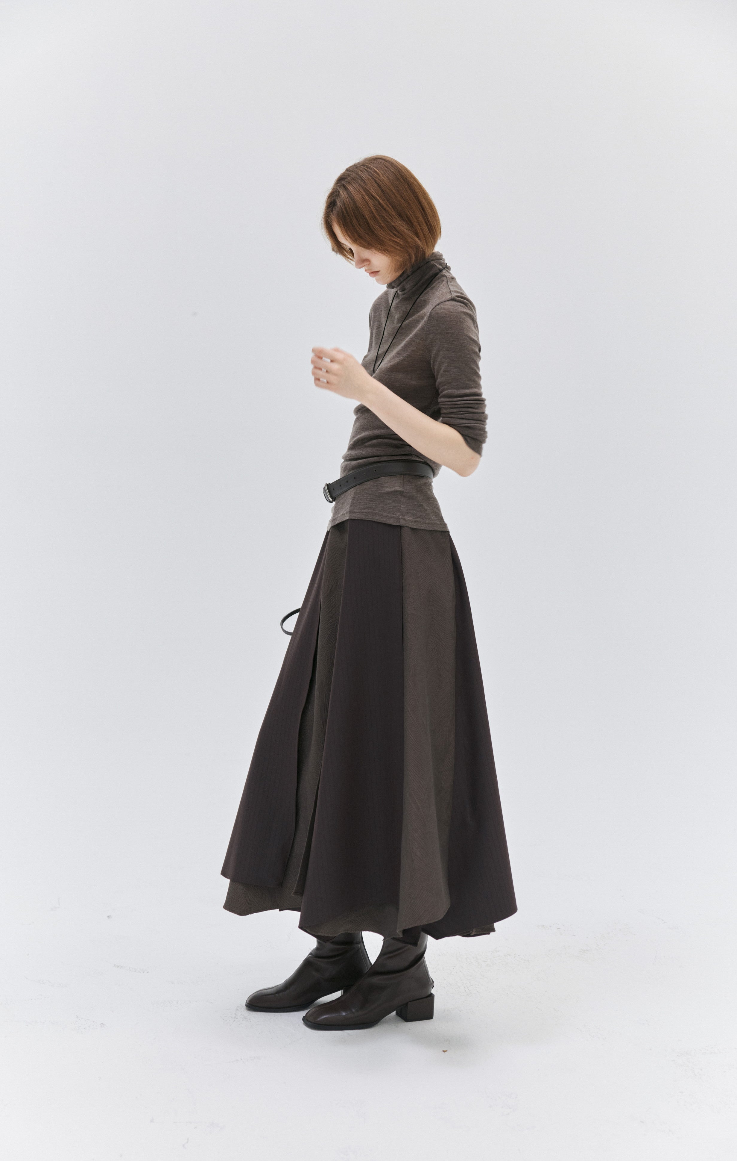 OVERLAP FLOW FLARE SKIRT
