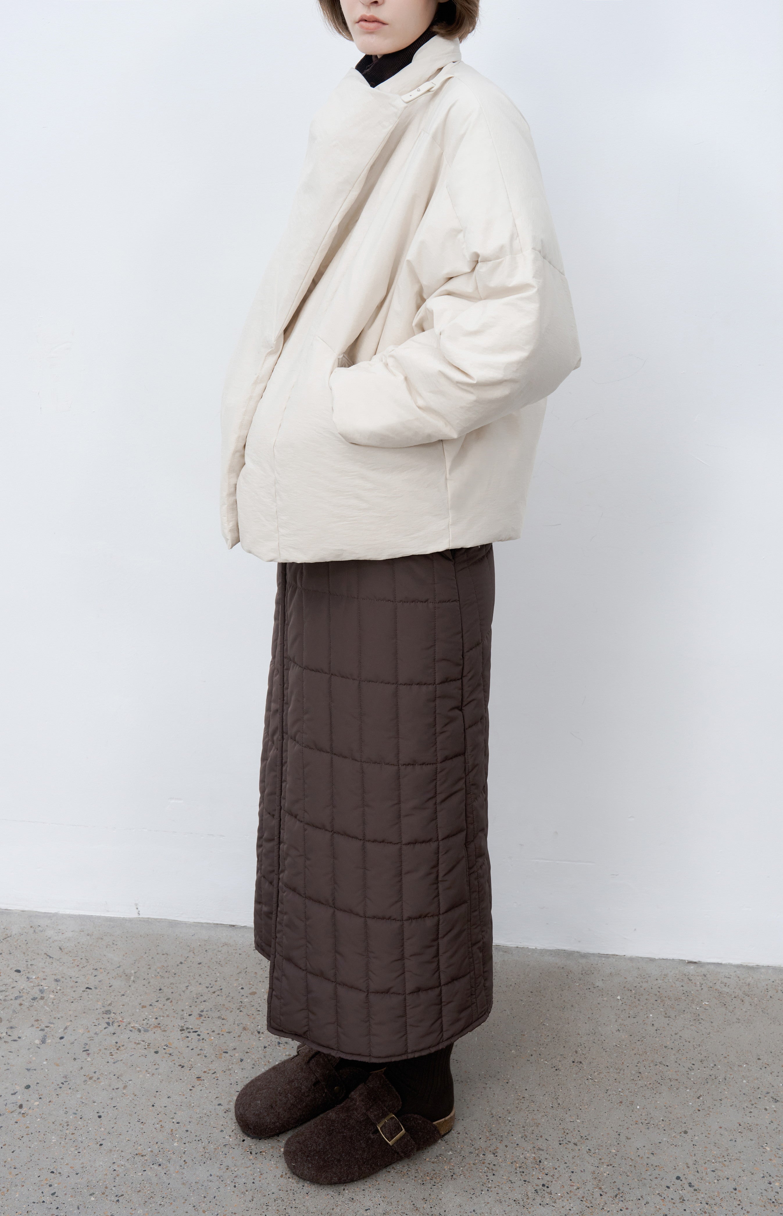 WRAP LAPEL ROUND DOWN / ラップラペルラウンドダウン