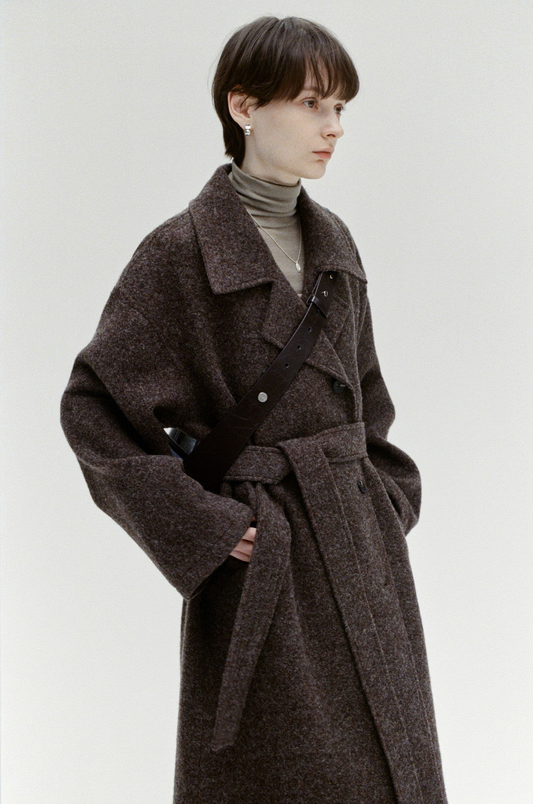 DUSTY LAPEL WOOL COAT