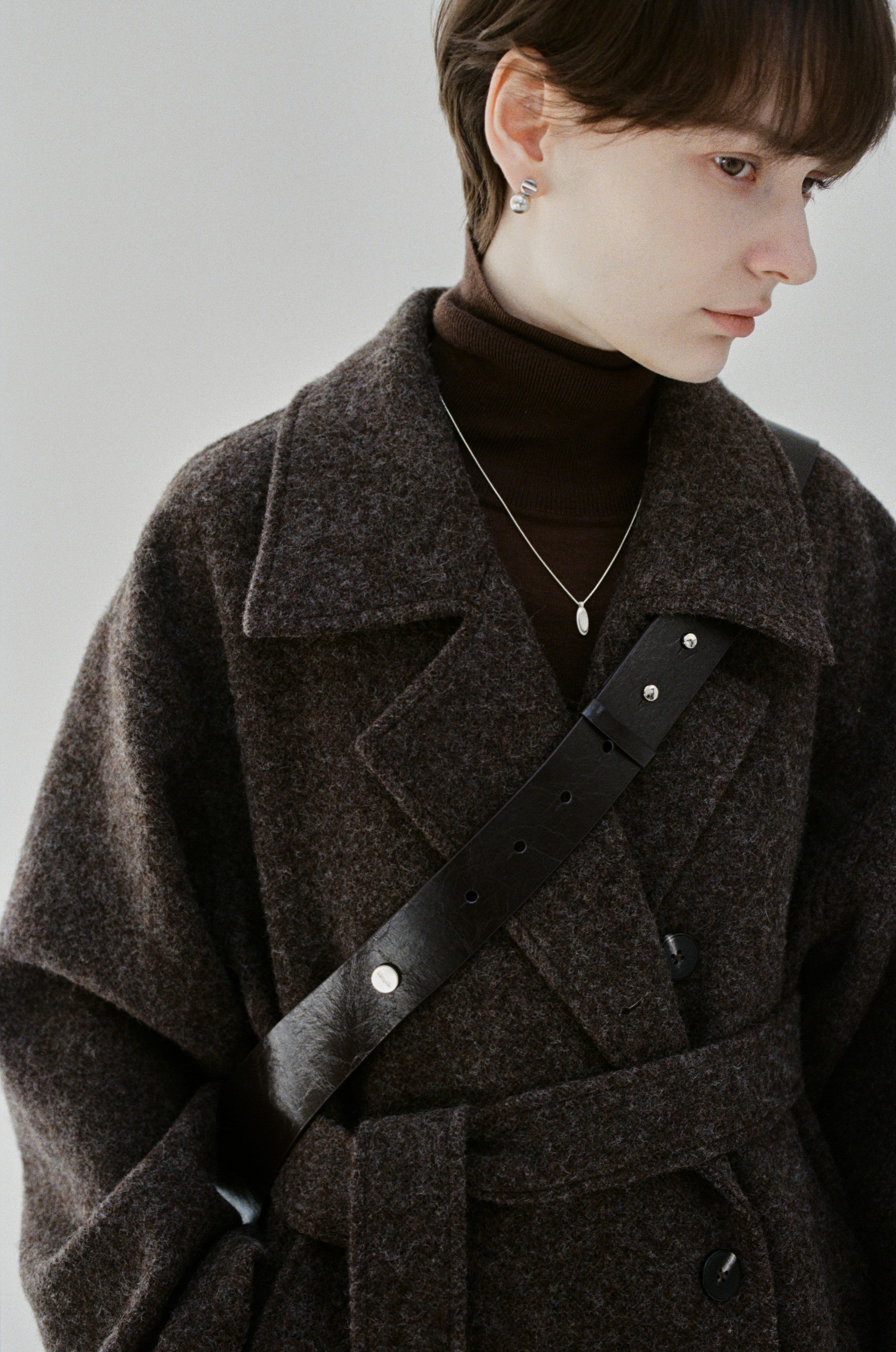 DUSTY LAPEL WOOL COAT