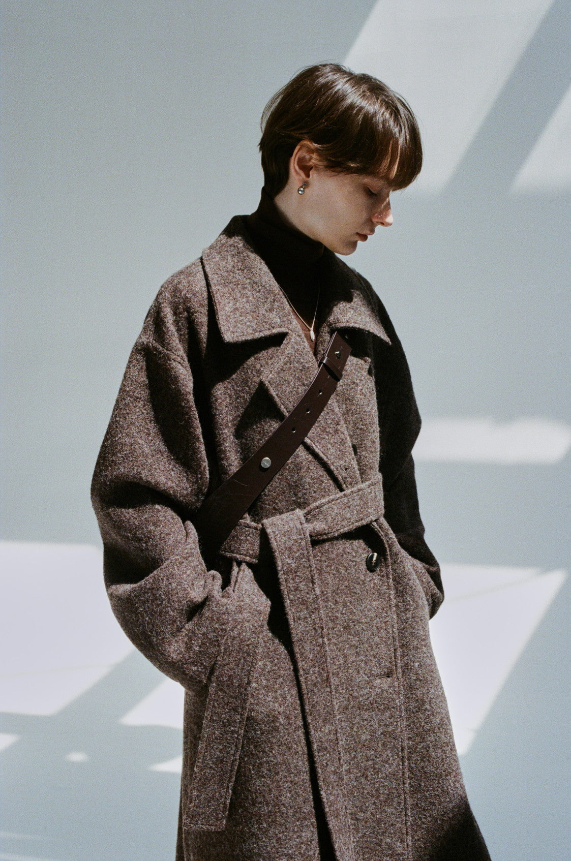 DUSTY LAPEL WOOL COAT