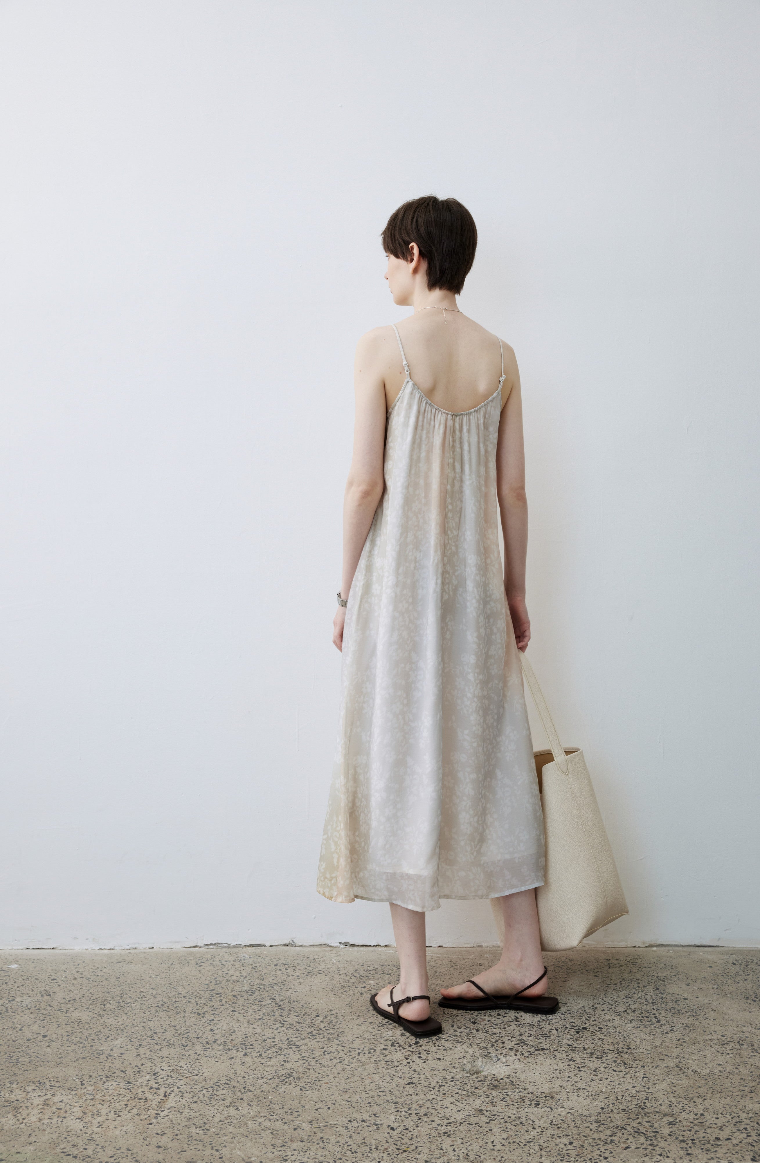 FLOWER FLARE GRADATION DRESS / フラワーフレアグラデーションワンピース