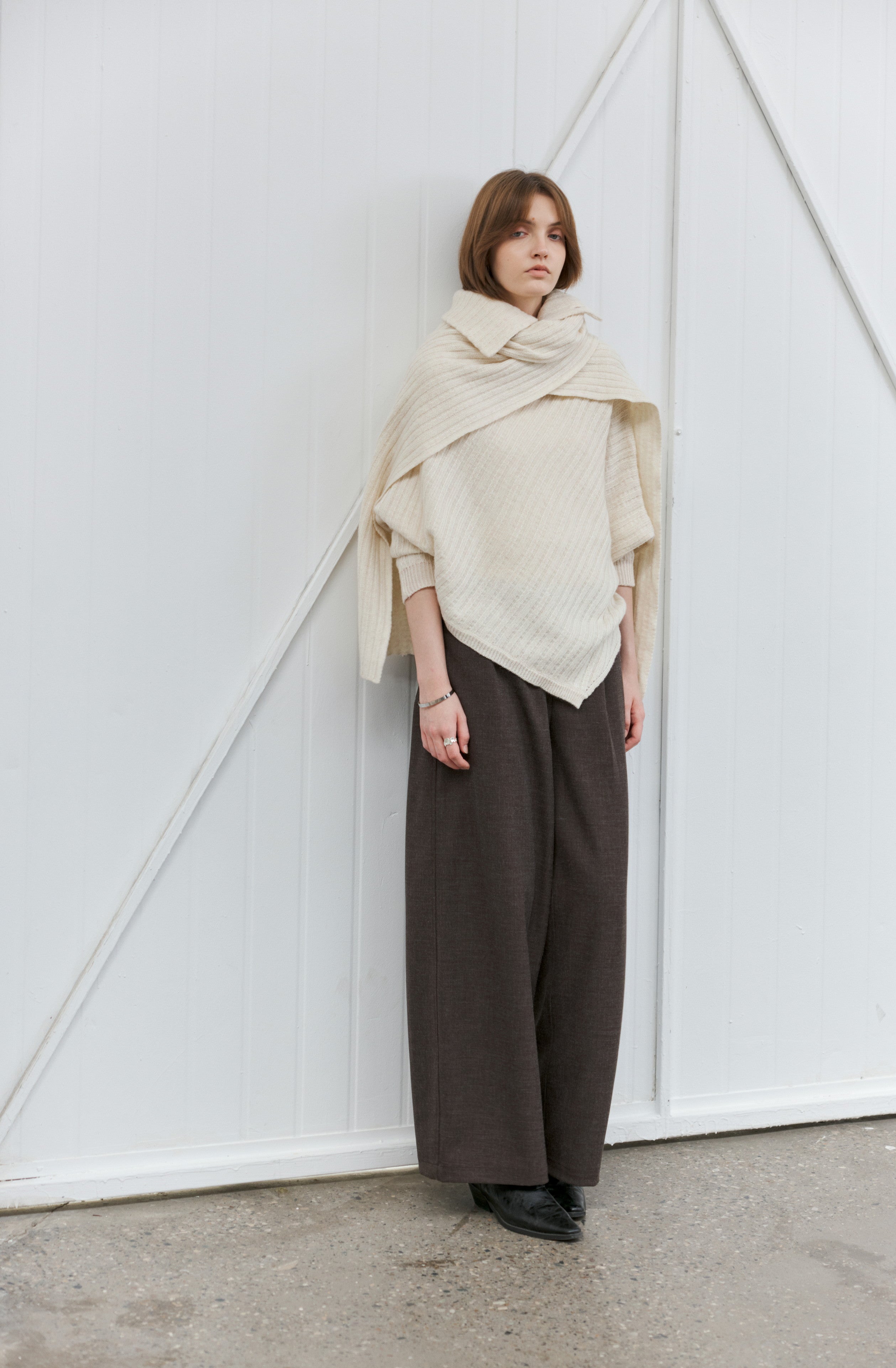 ASYMMETRIC TURTLE KNIT SCARF