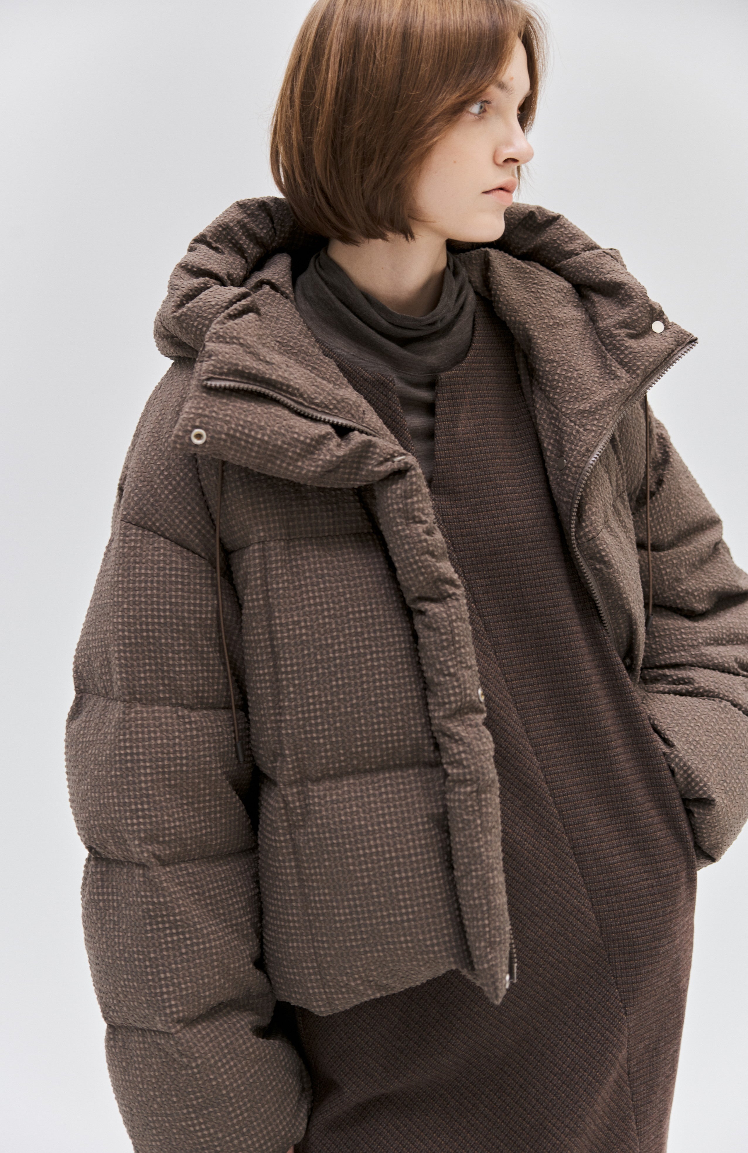 PUFF TEXTURE HOODED DOWN / 퍼프 텍스처 푸드 다운