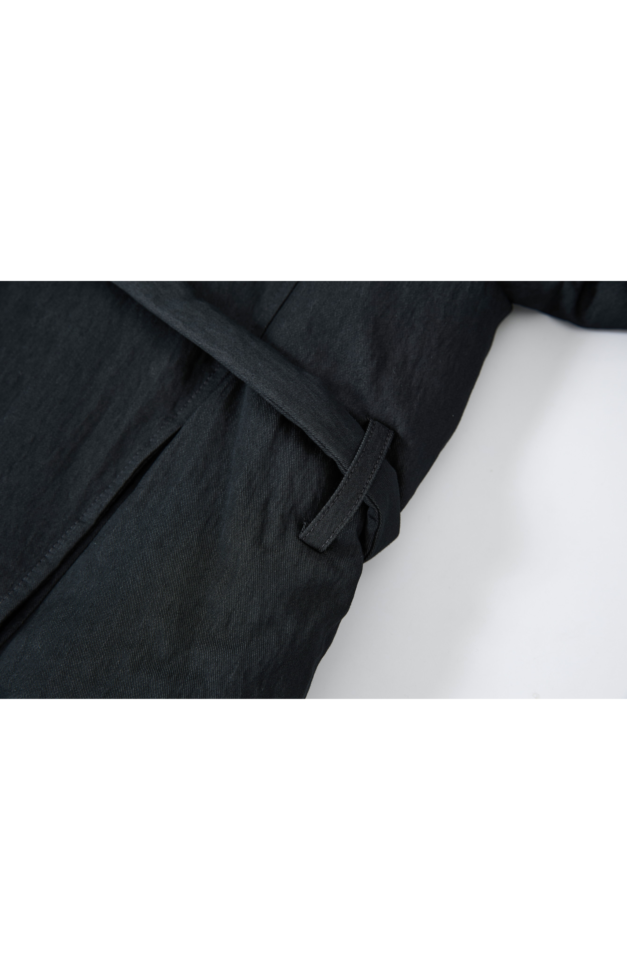 EDGE COLOR LAPEL DOWN / 엣지 컬러 라펠 다운