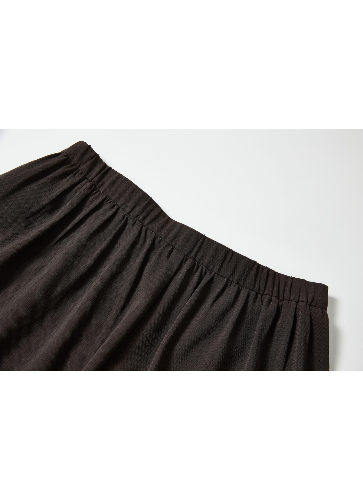 TUCK HEM DRAPE SLACKS