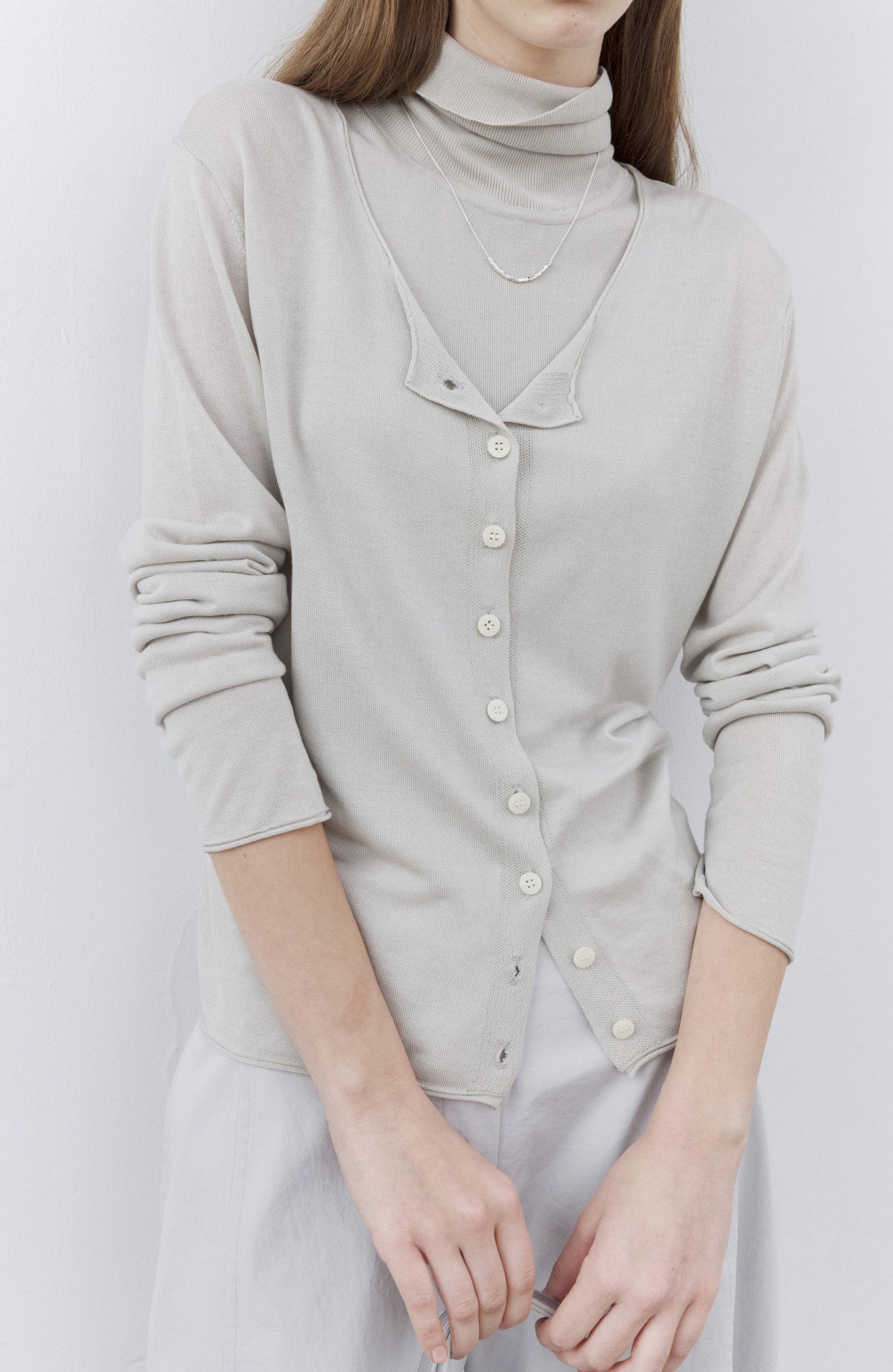 NATURAL LIGHT CARDIGAN / 내츄럴 라이트 가디건