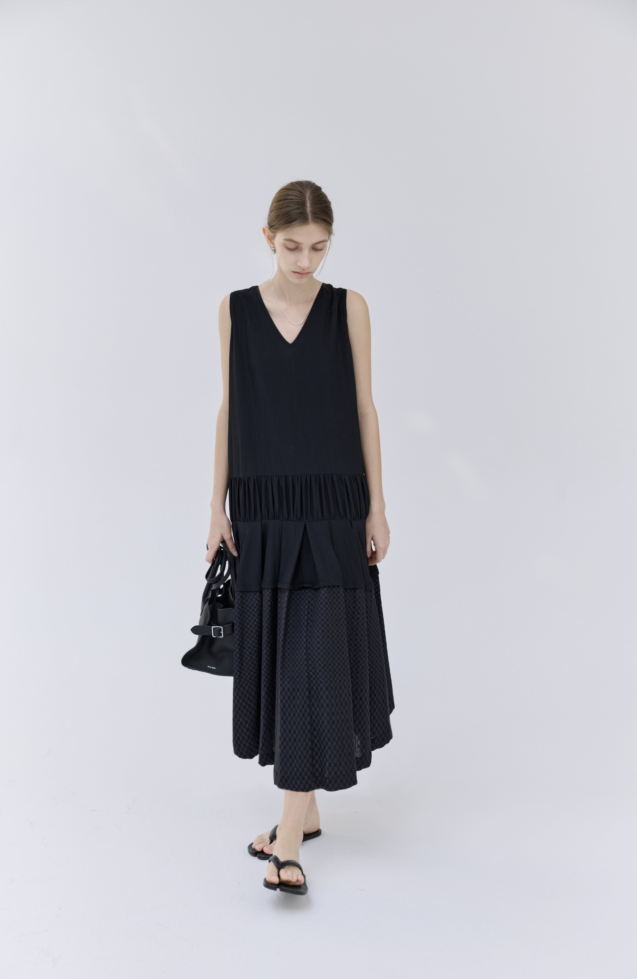 HEM EDGE TIERED DRESS / ヘムエッジティアードワンピース