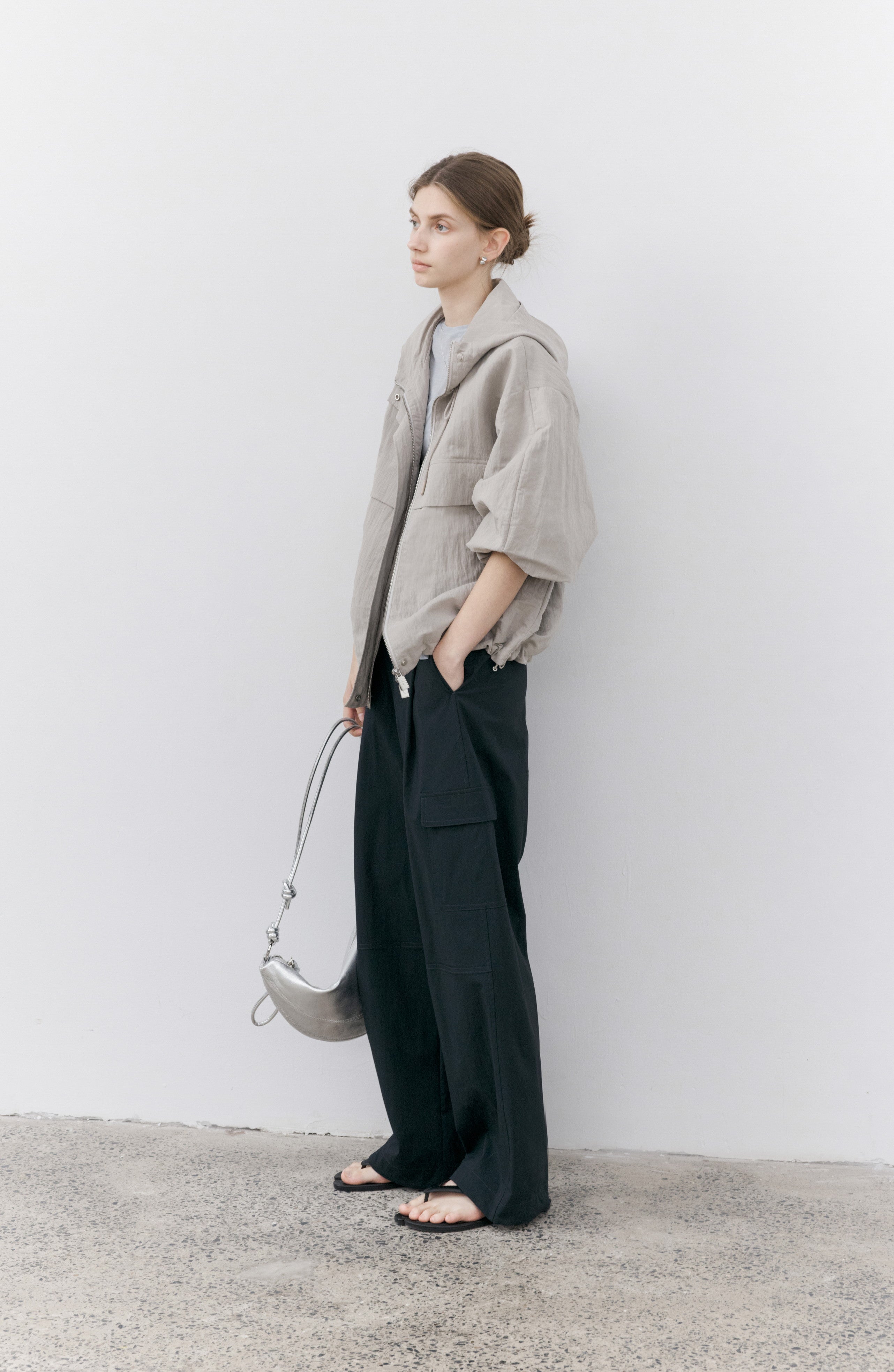 WIDE TUCK CARGO PANTS / 와이드 탁 카고 팬츠