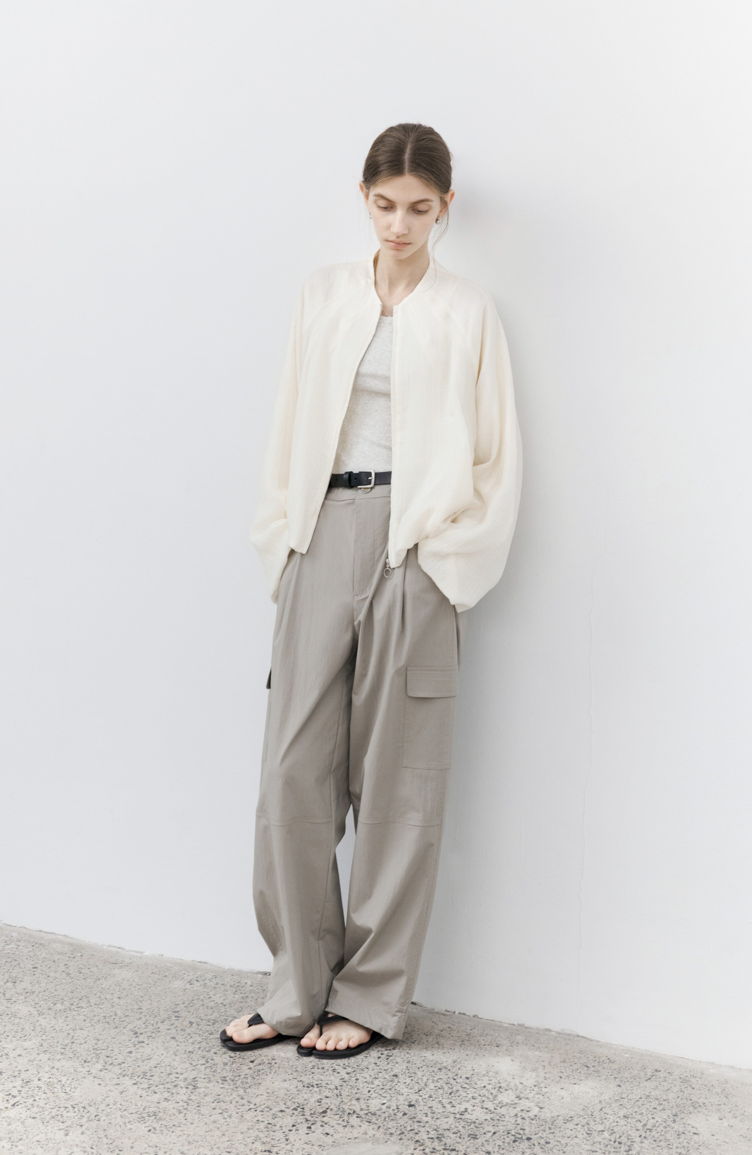 WIDE TUCK CARGO PANTS / 와이드 탁 카고 팬츠