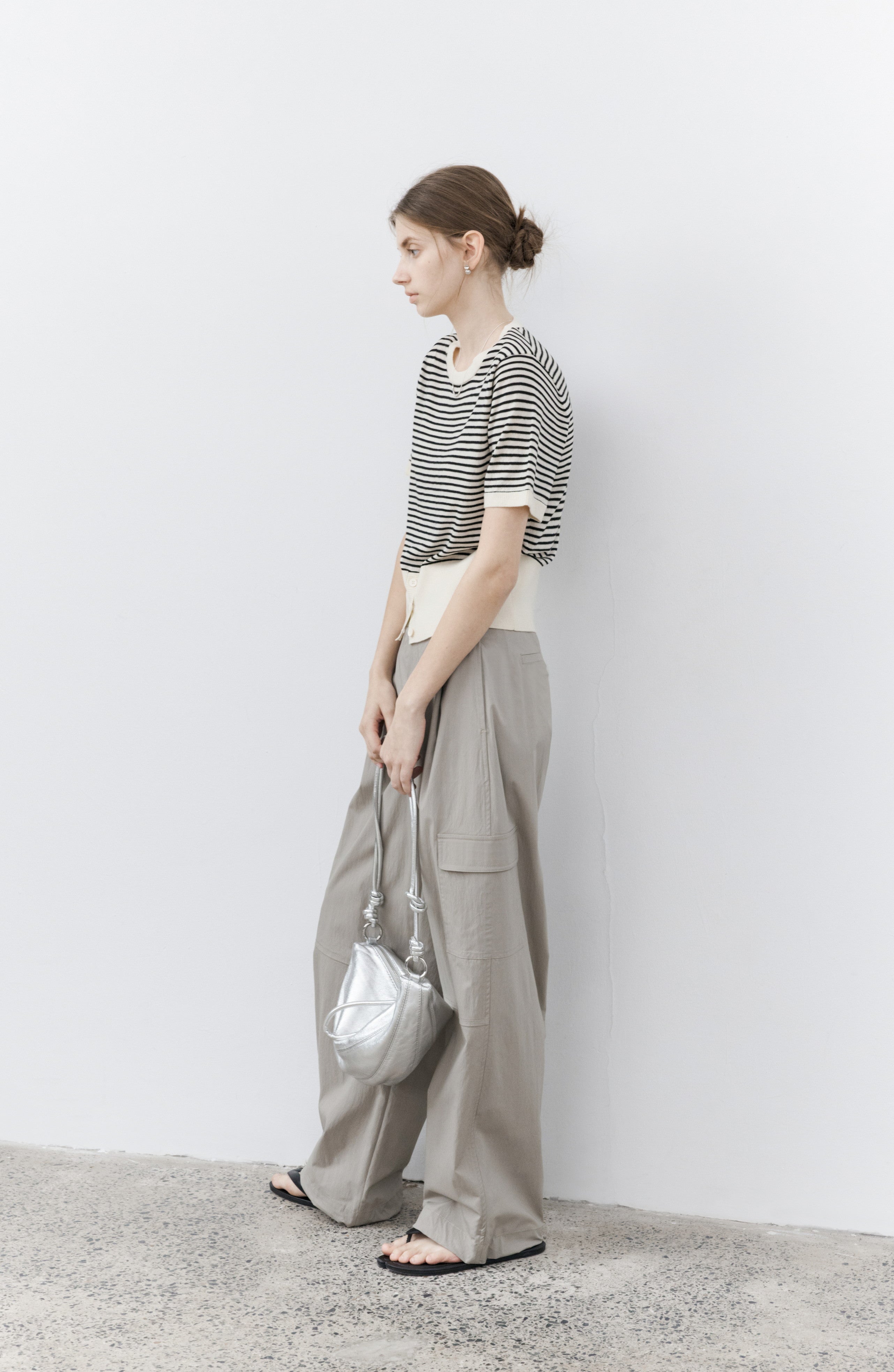 WIDE TUCK CARGO PANTS / 와이드 탁 카고 팬츠