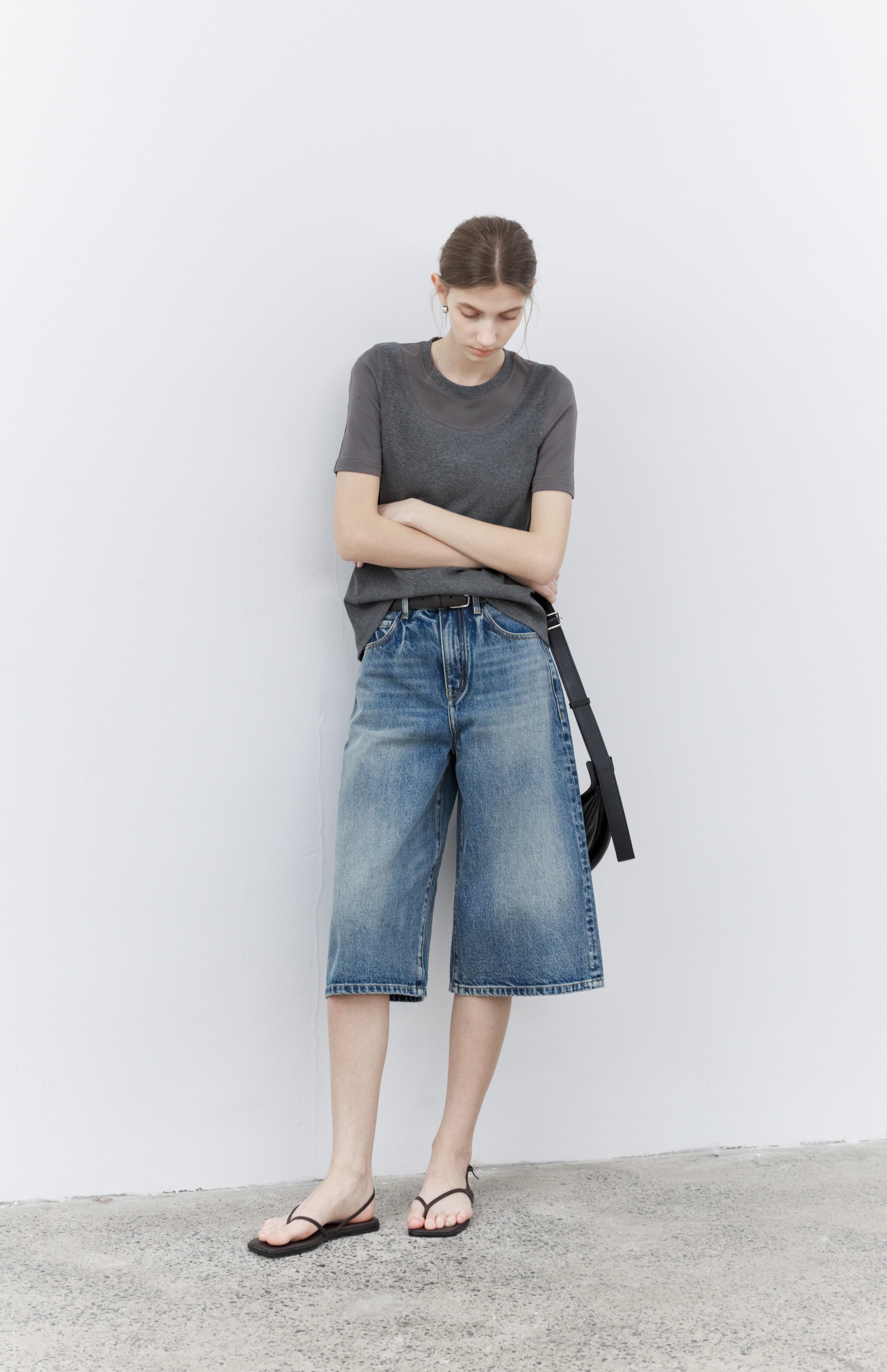 WIDE DENIM HALF PANTS