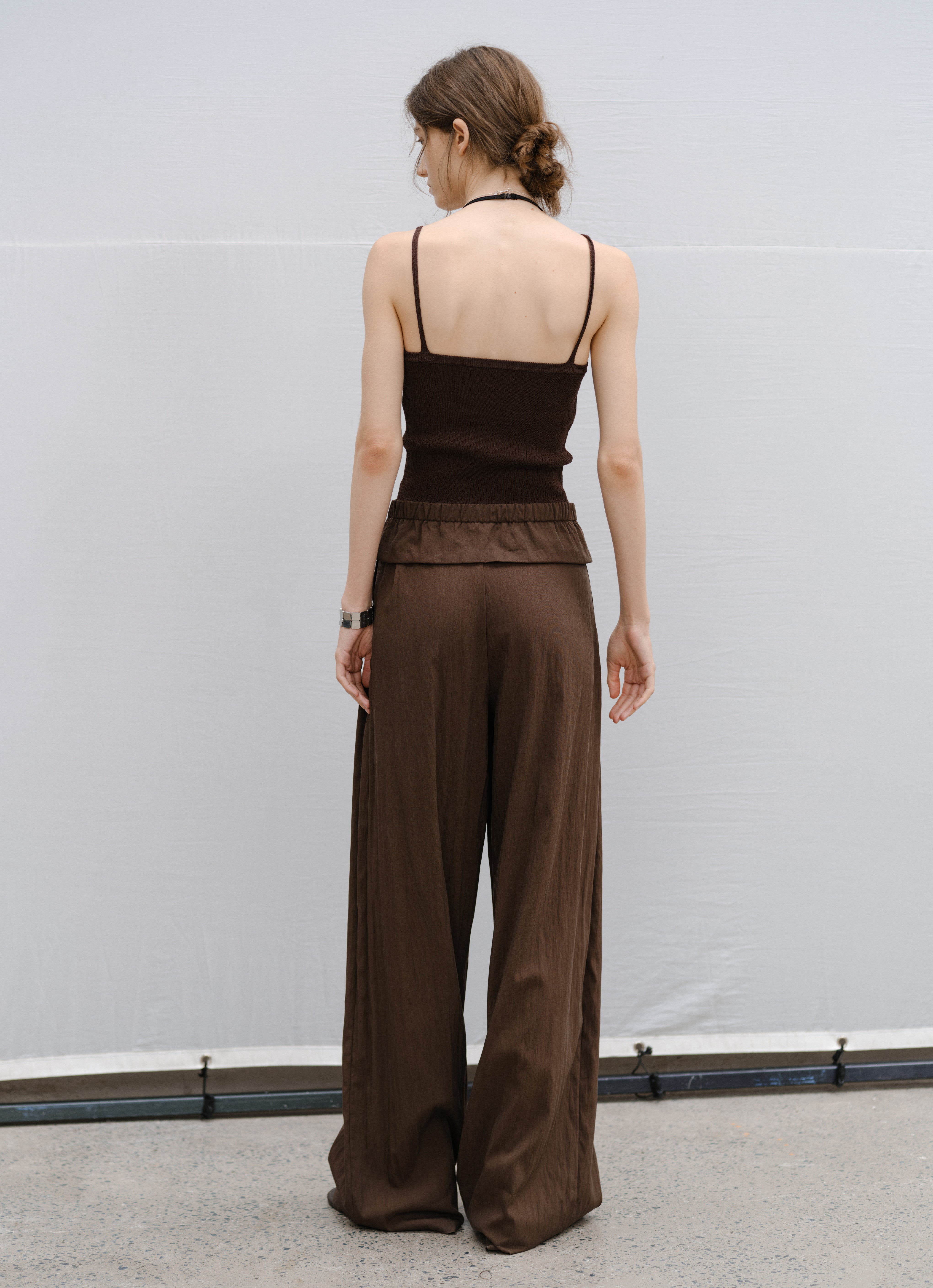 PLEATS WAIST DRAPE PANTS / 플리츠 웨스트 드레이프 팬츠