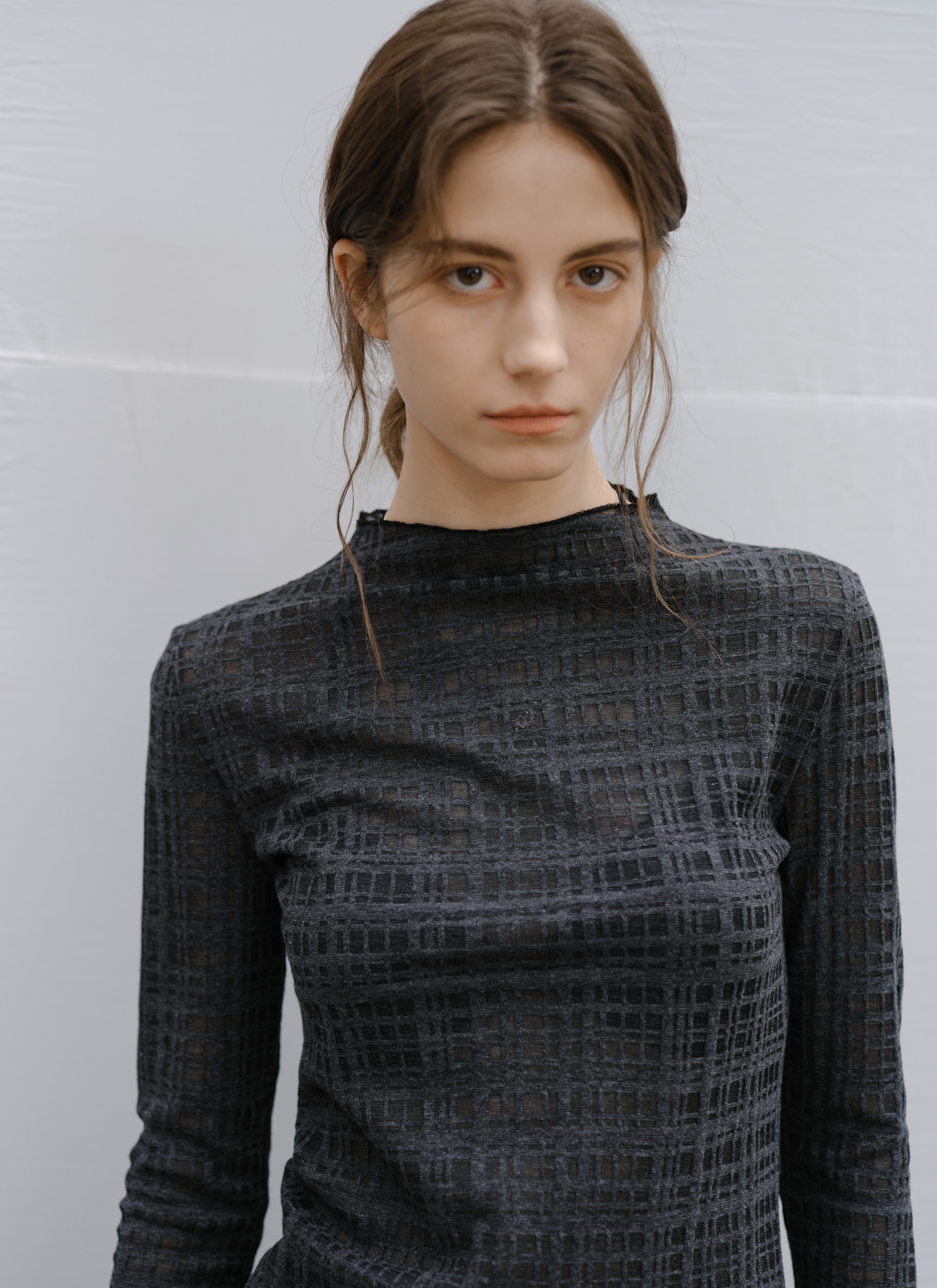 SHEER NET JACQUARD TOP