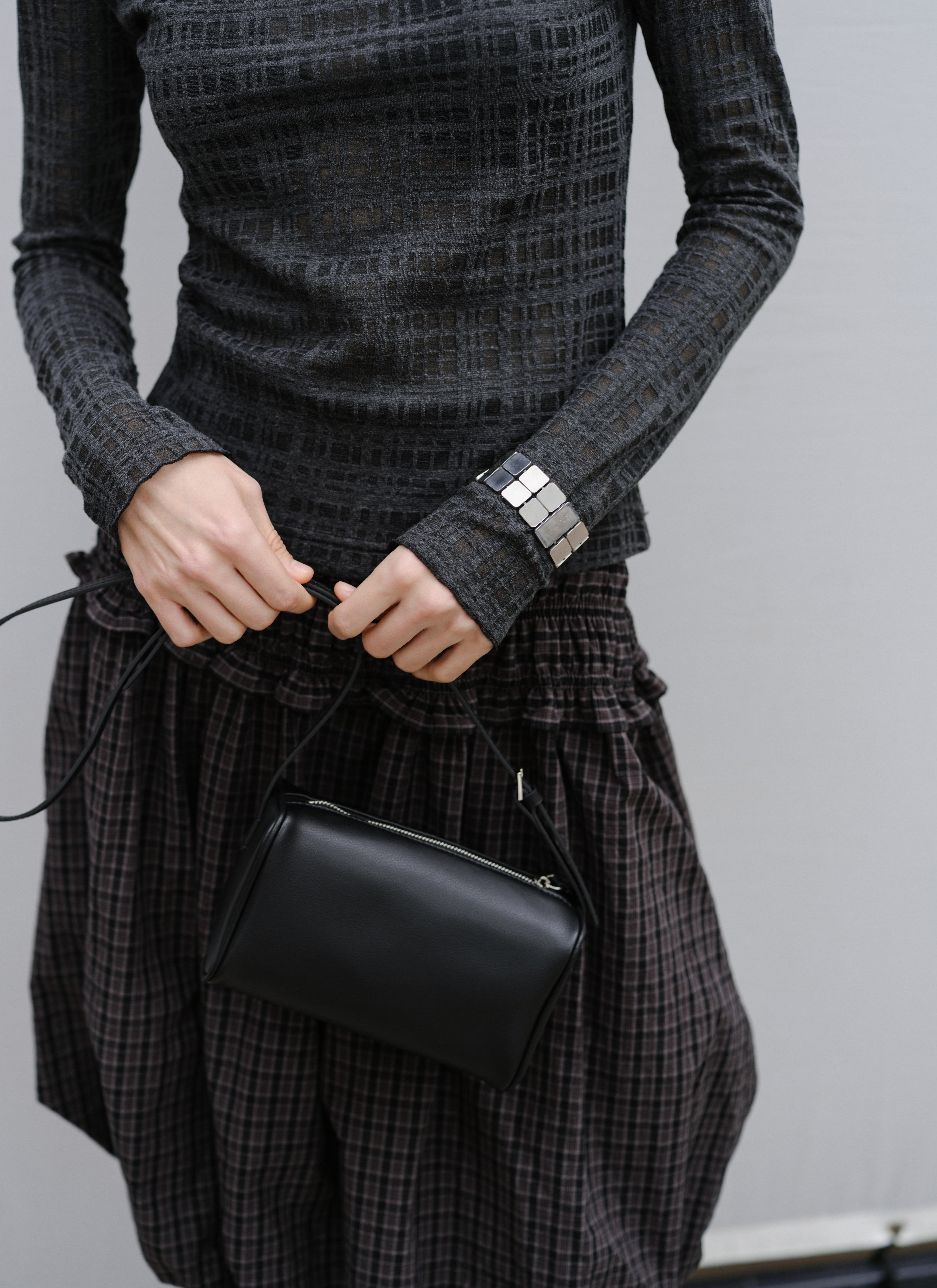 SHEER NET JACQUARD TOP