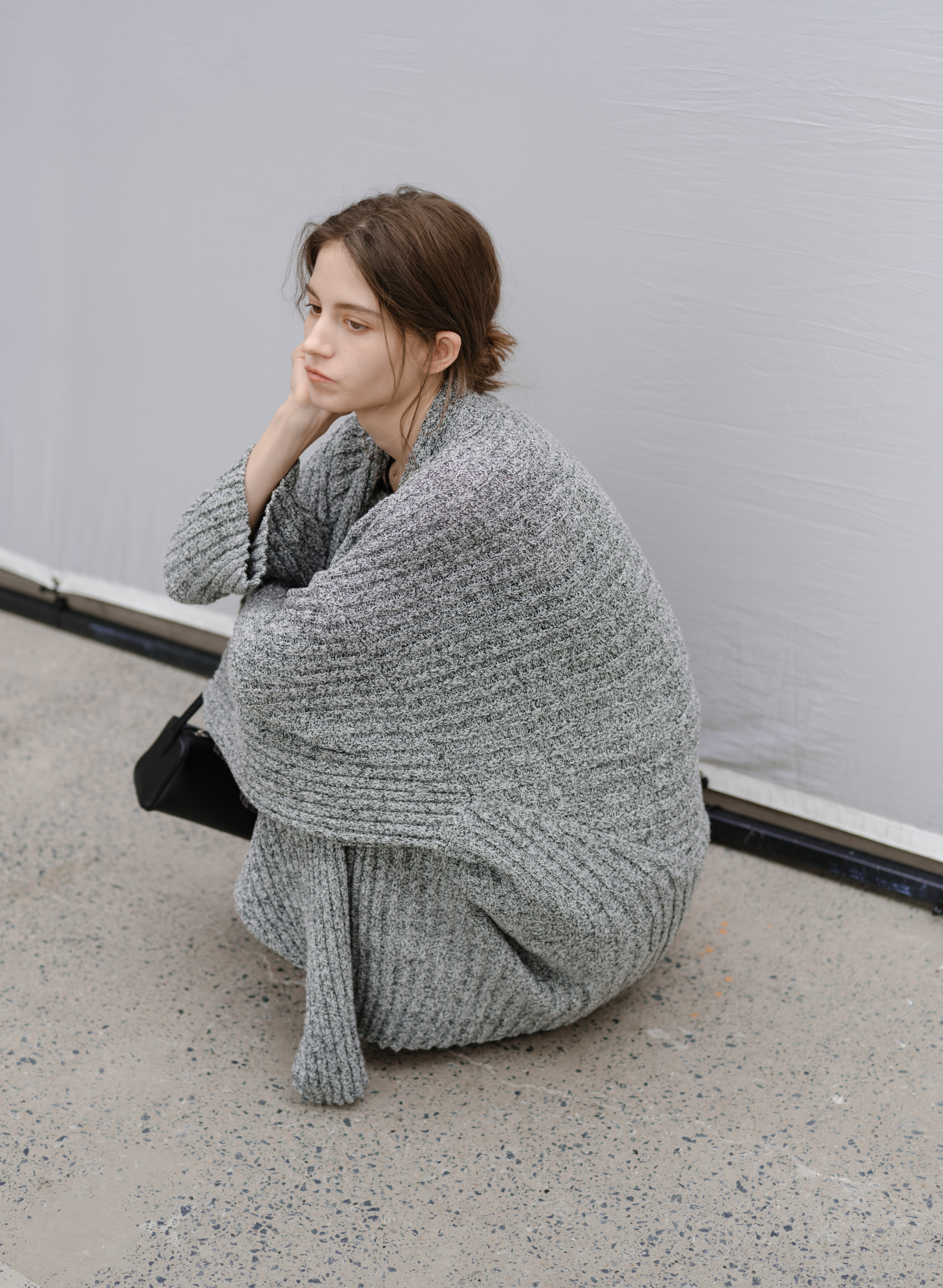 FLARE SOFT KNIT CARDIGAN