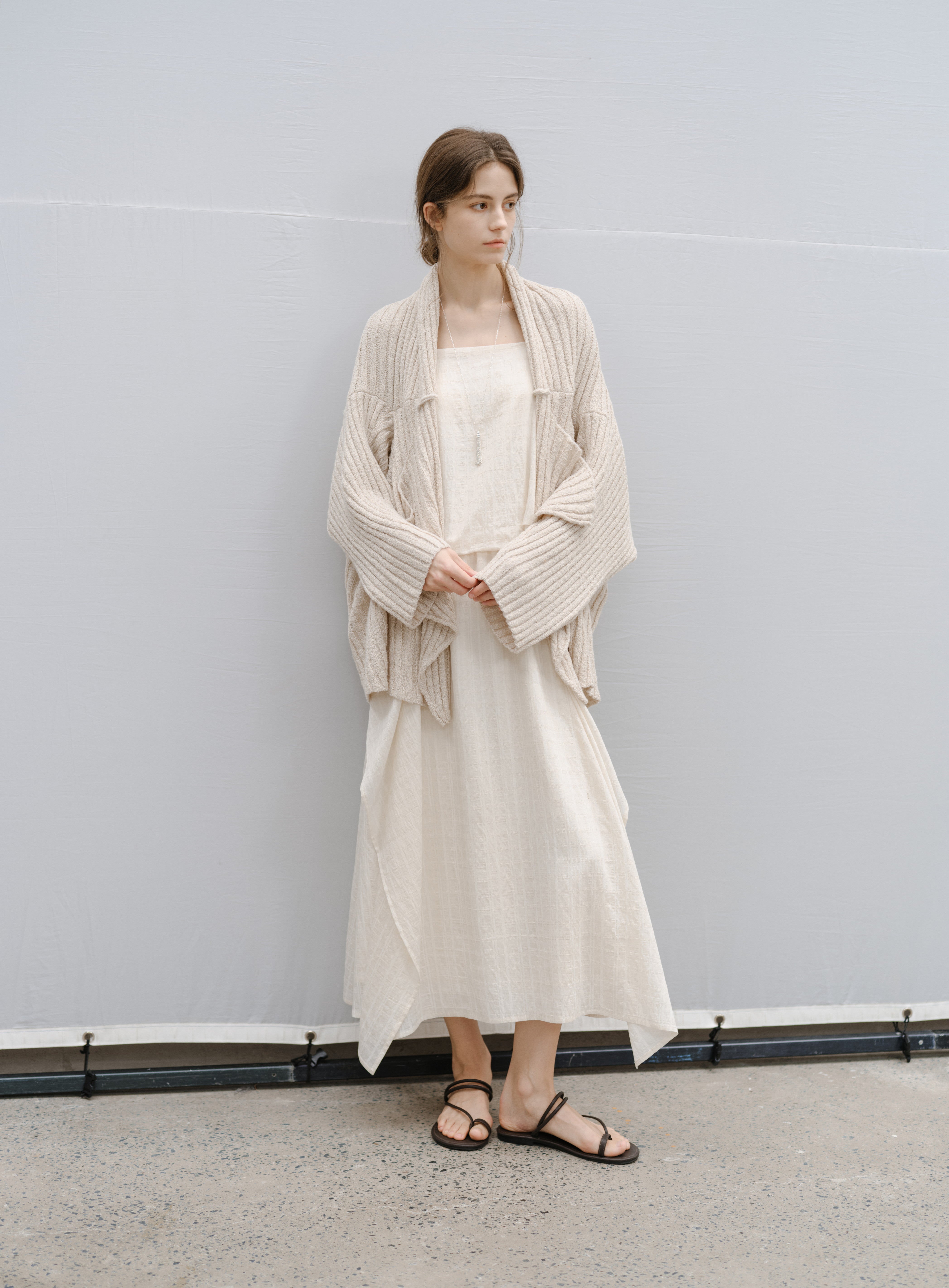 FLARE SOFT KNIT CARDIGAN