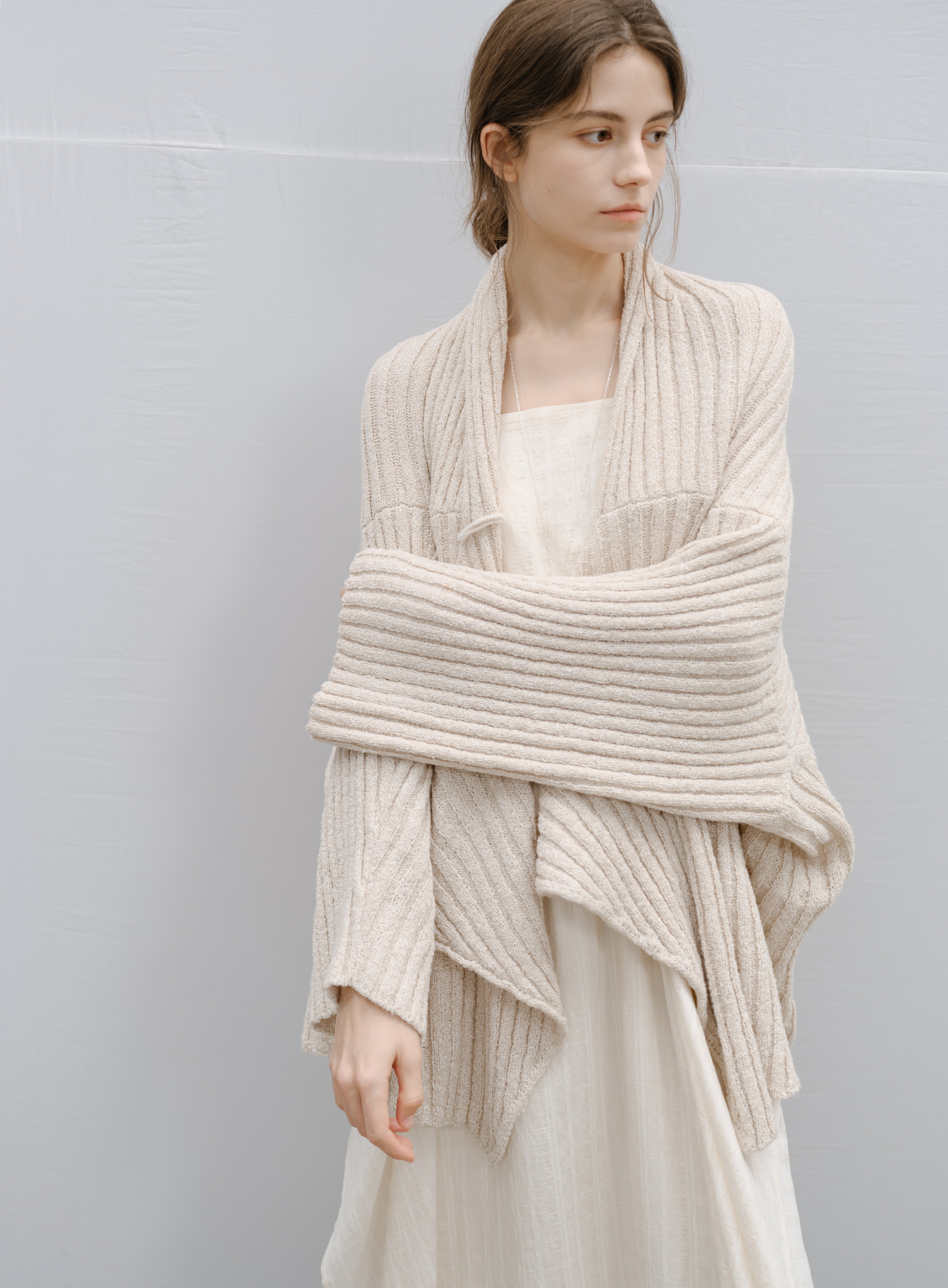 FLARE SOFT KNIT CARDIGAN