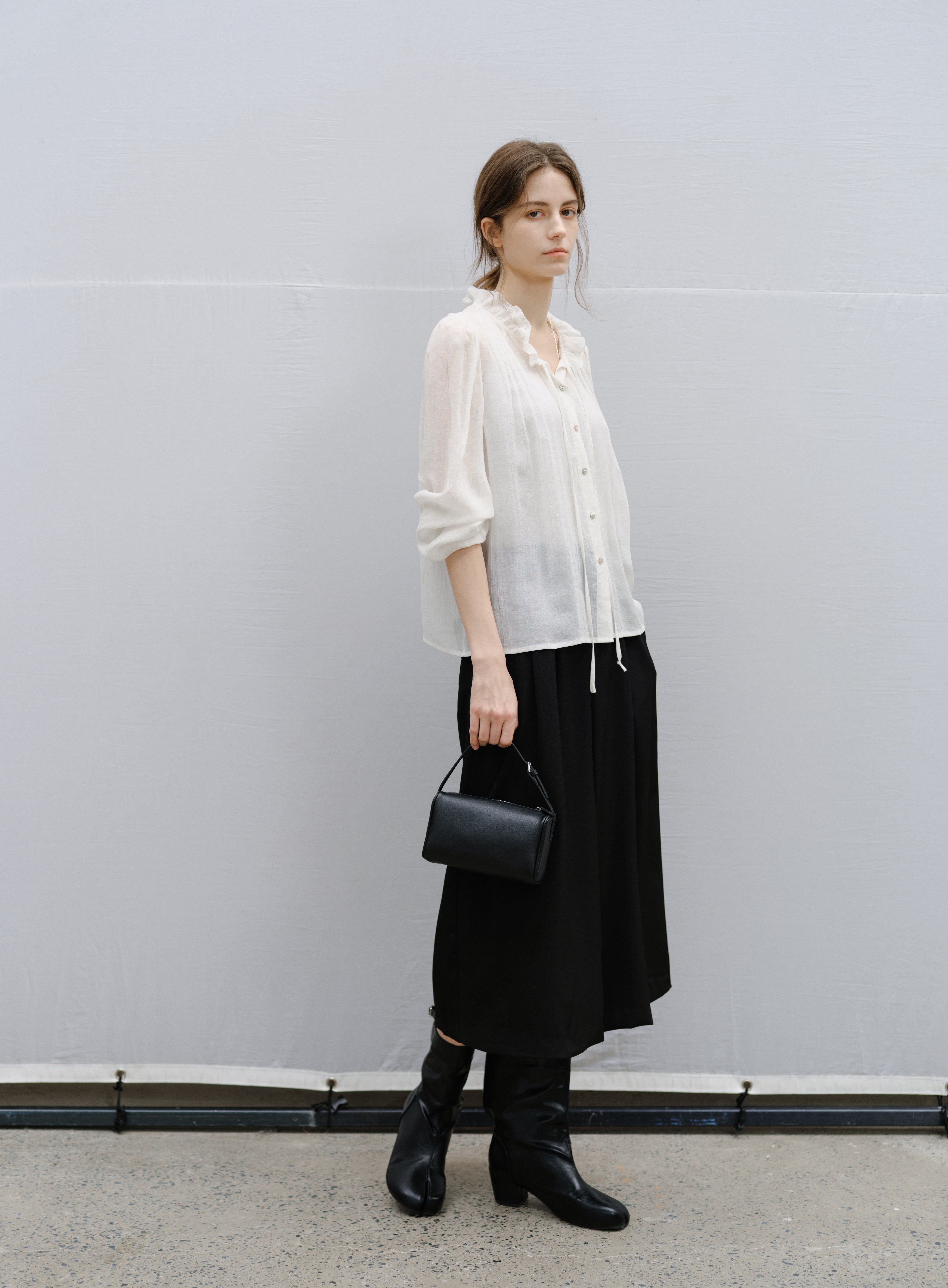 SHEER FRILL DRAPE BLOUSE / シアーフリルドレープブラウス