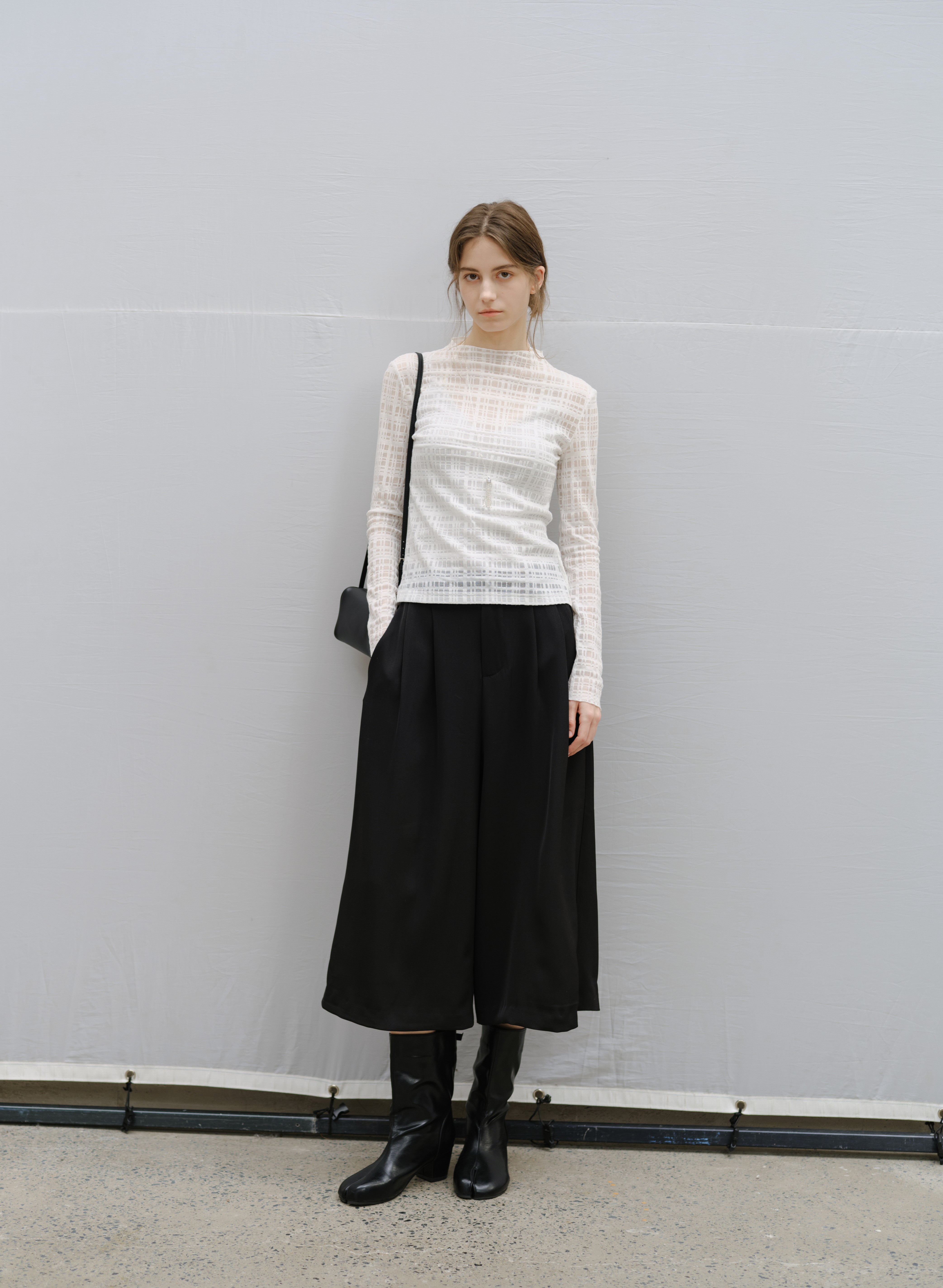 SHEER NET JACQUARD TOP