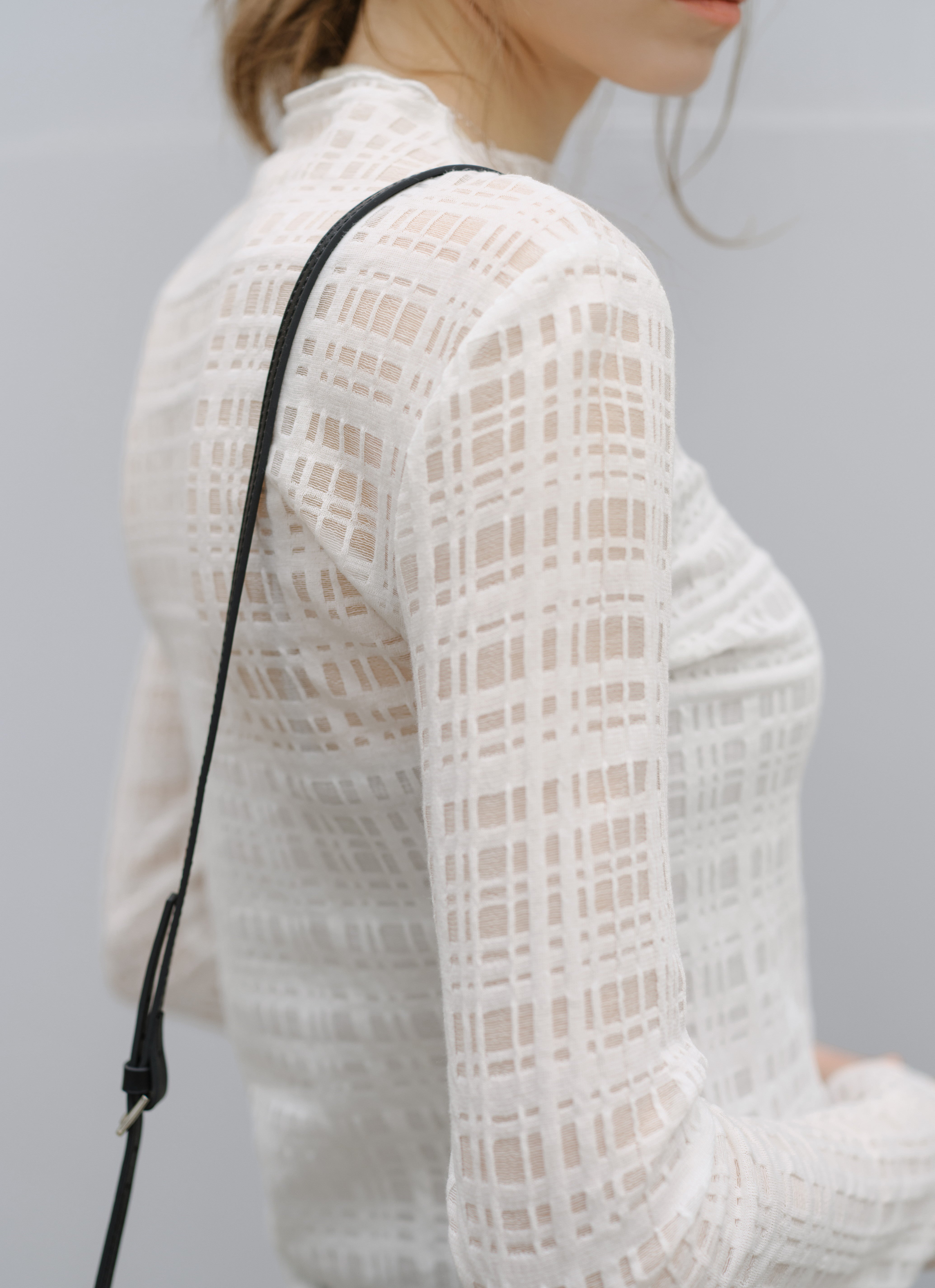 SHEER NET JACQUARD TOP