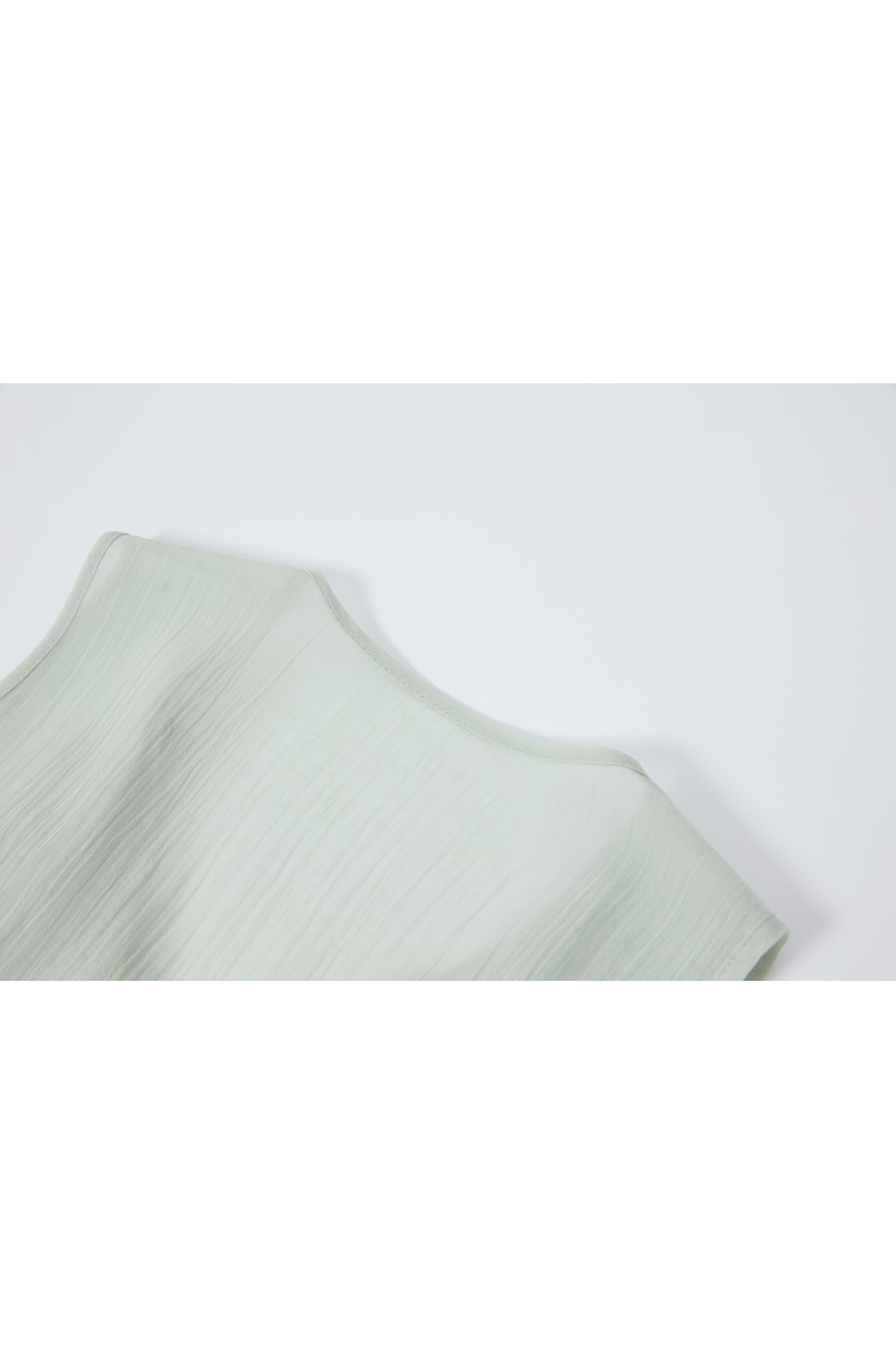 LAYER FRILL CHIFFON BLOUSE