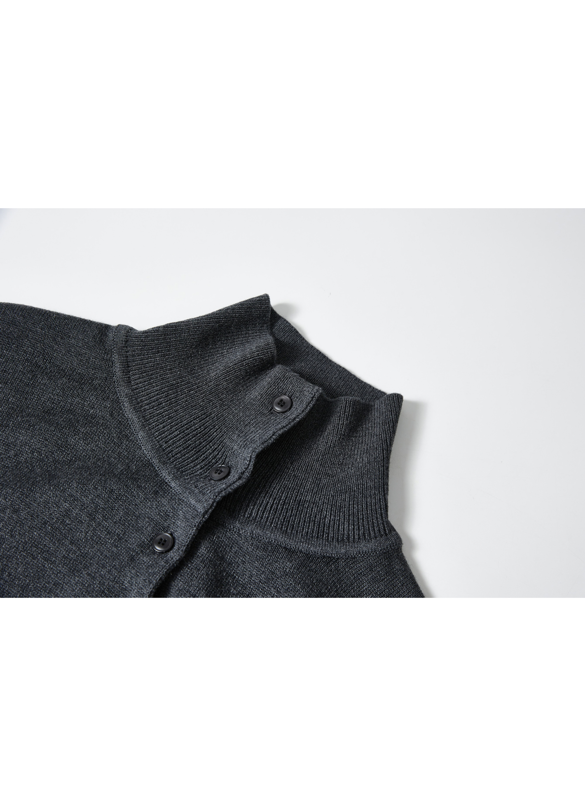 MULTI BUTTON KNIT CARDIGAN