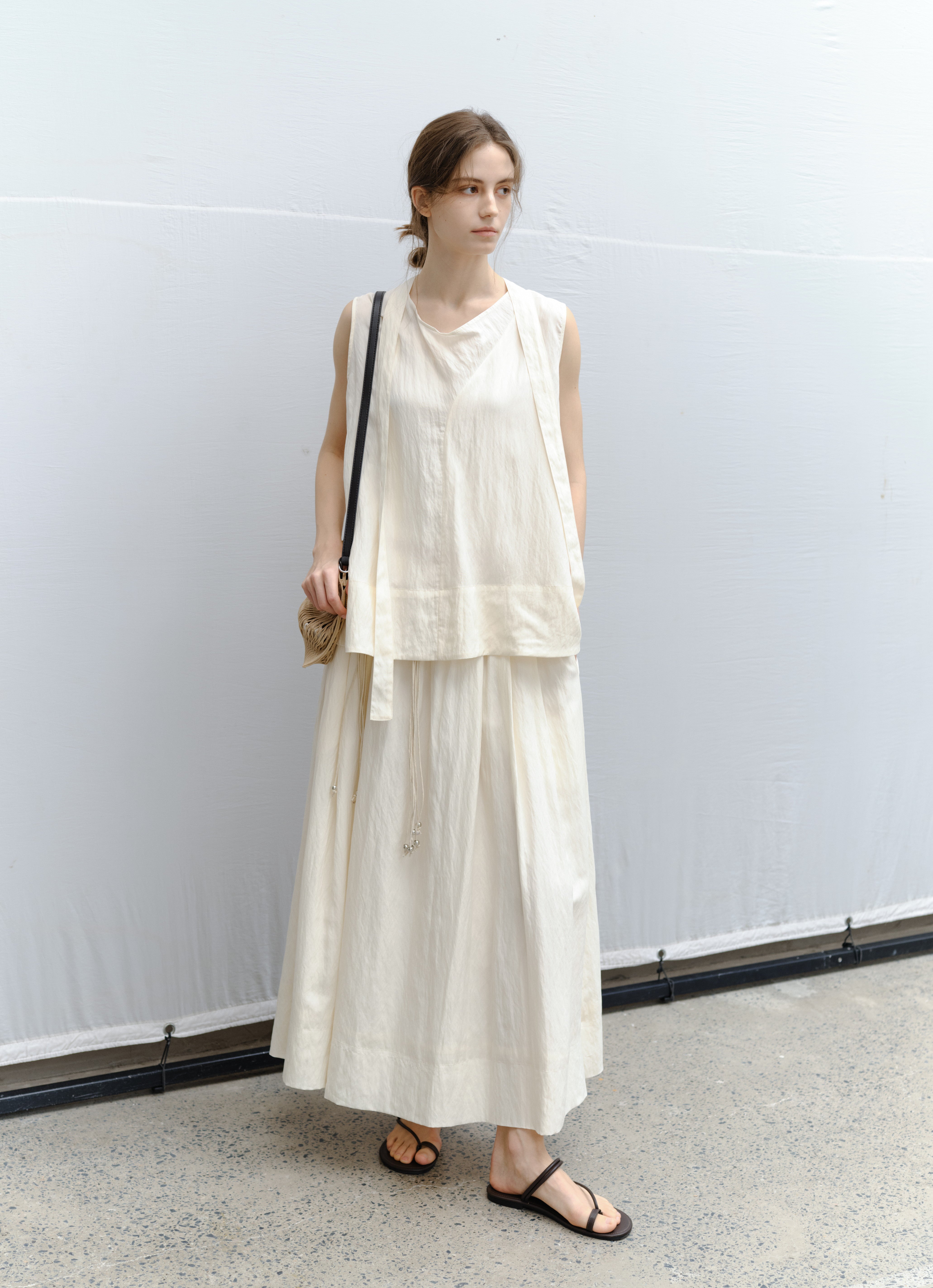 DRY CRINKLE SMOOTH BLOUSE / ドライクリンクルスムースブラウス